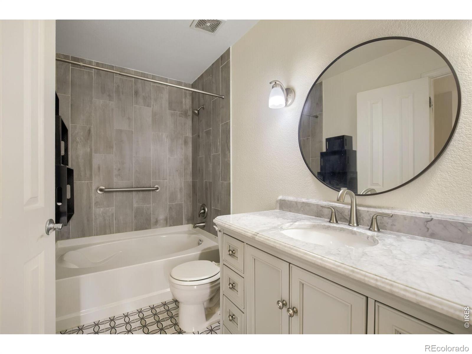 MLS Image #15 for 805  summer hawk drive,longmont, Colorado