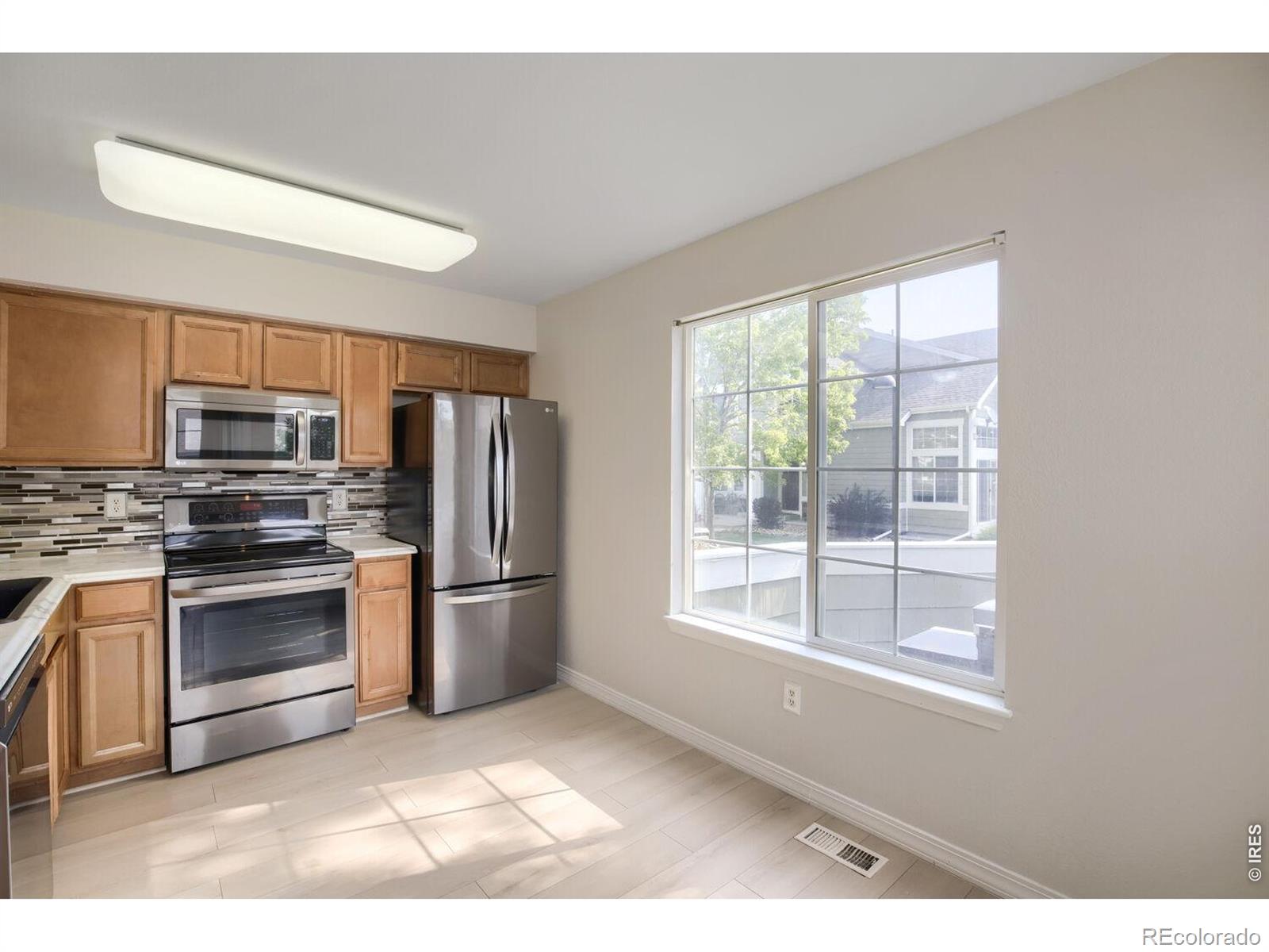MLS Image #4 for 805  summer hawk drive,longmont, Colorado