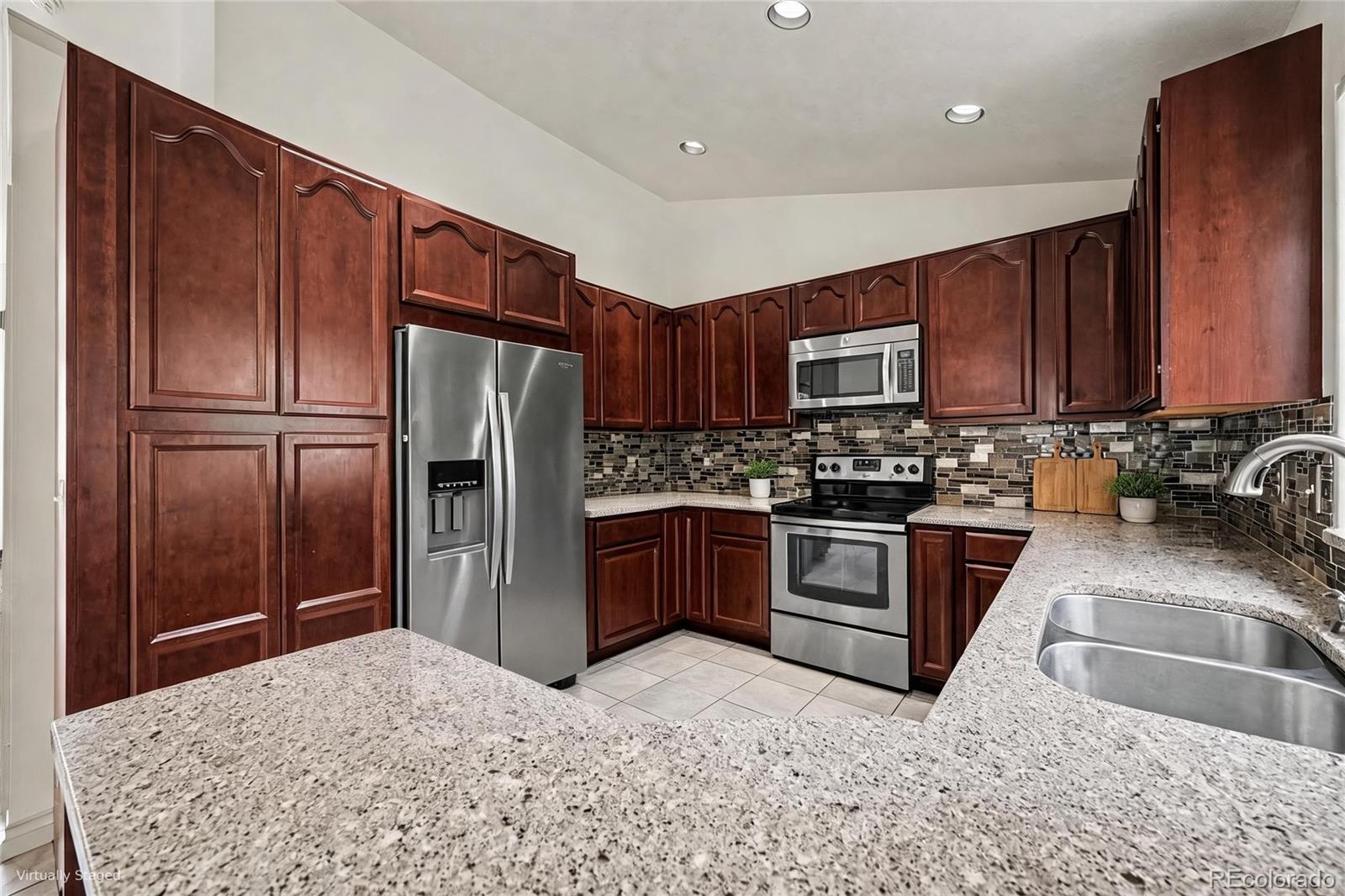 MLS Image #10 for 524 e 16th avenue,longmont, Colorado