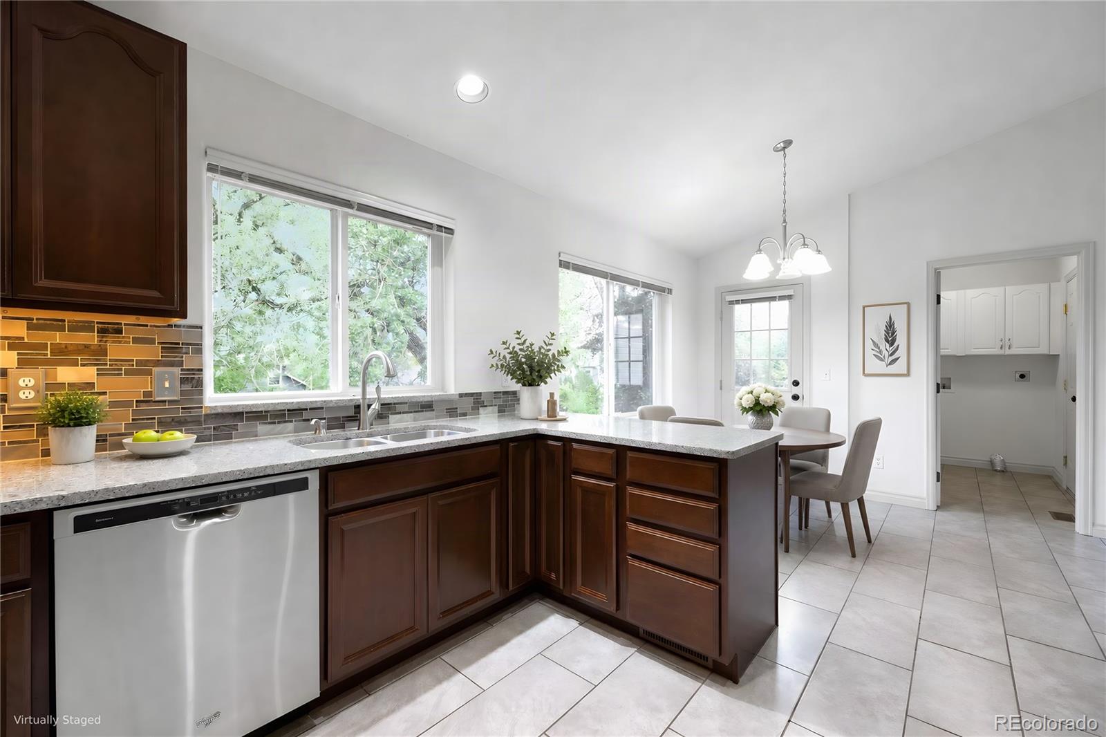 MLS Image #21 for 524 e 16th avenue,longmont, Colorado