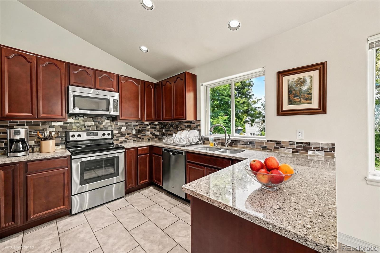 MLS Image #9 for 524 e 16th avenue,longmont, Colorado