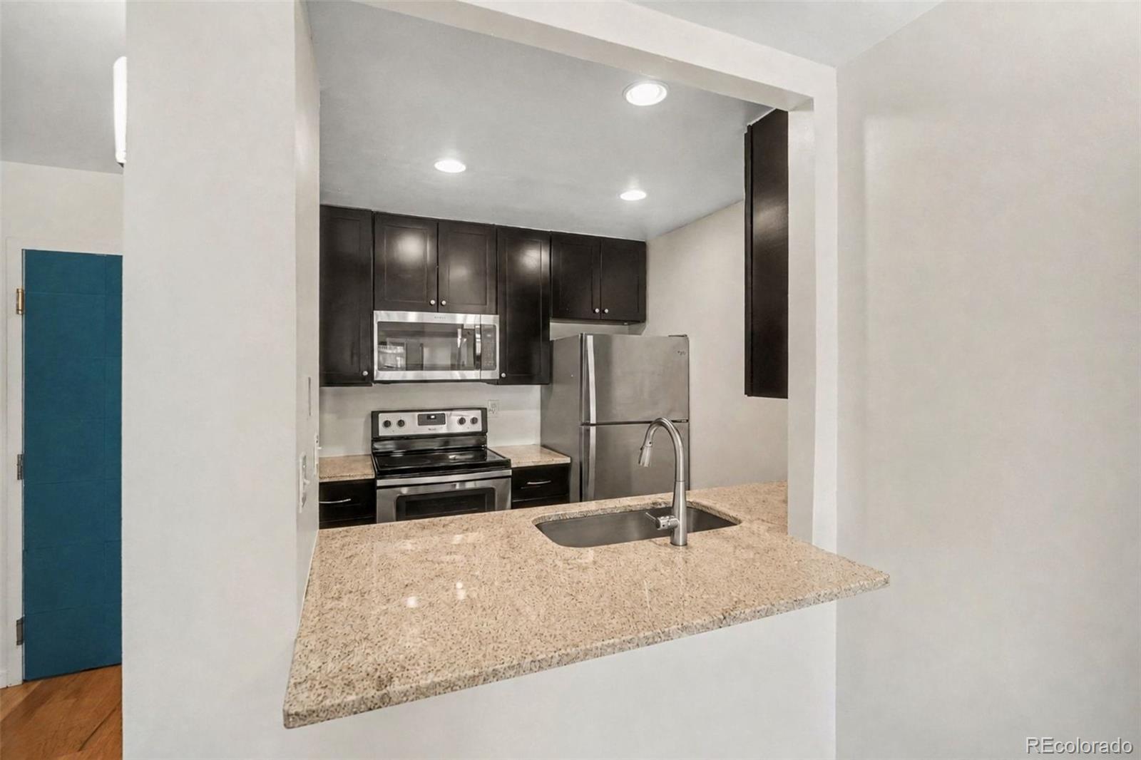 MLS Image #13 for 400 s lafayette street,denver, Colorado