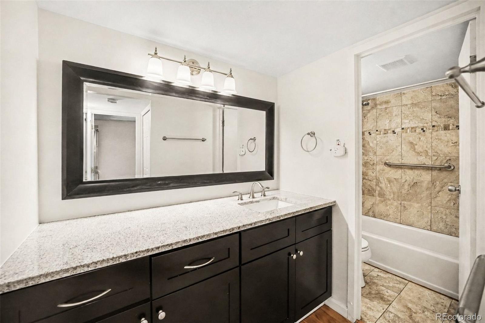 MLS Image #18 for 400 s lafayette street,denver, Colorado