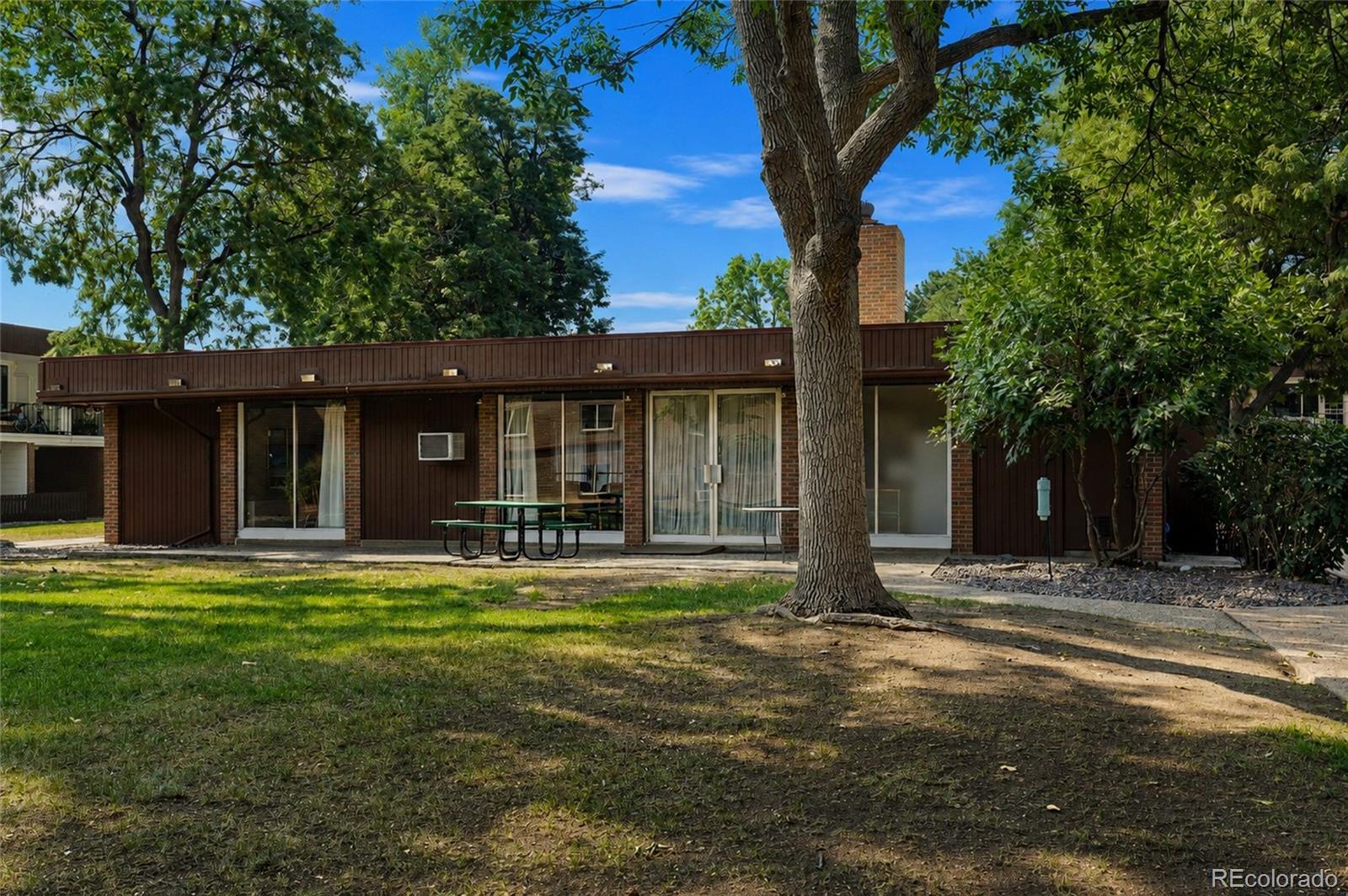 MLS Image #15 for 10165 w 25th avenue,lakewood, Colorado