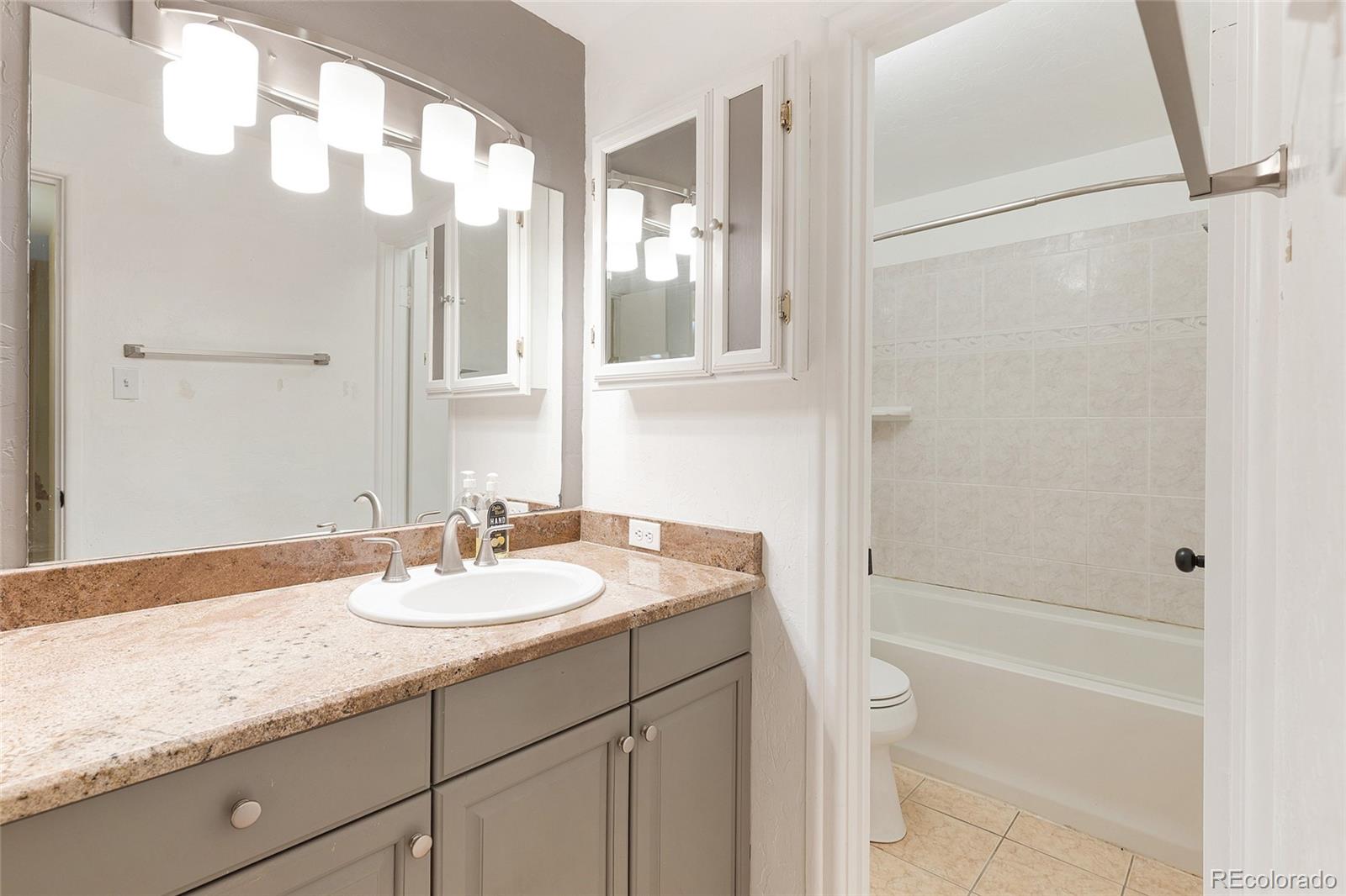 MLS Image #6 for 10165 w 25th avenue,lakewood, Colorado