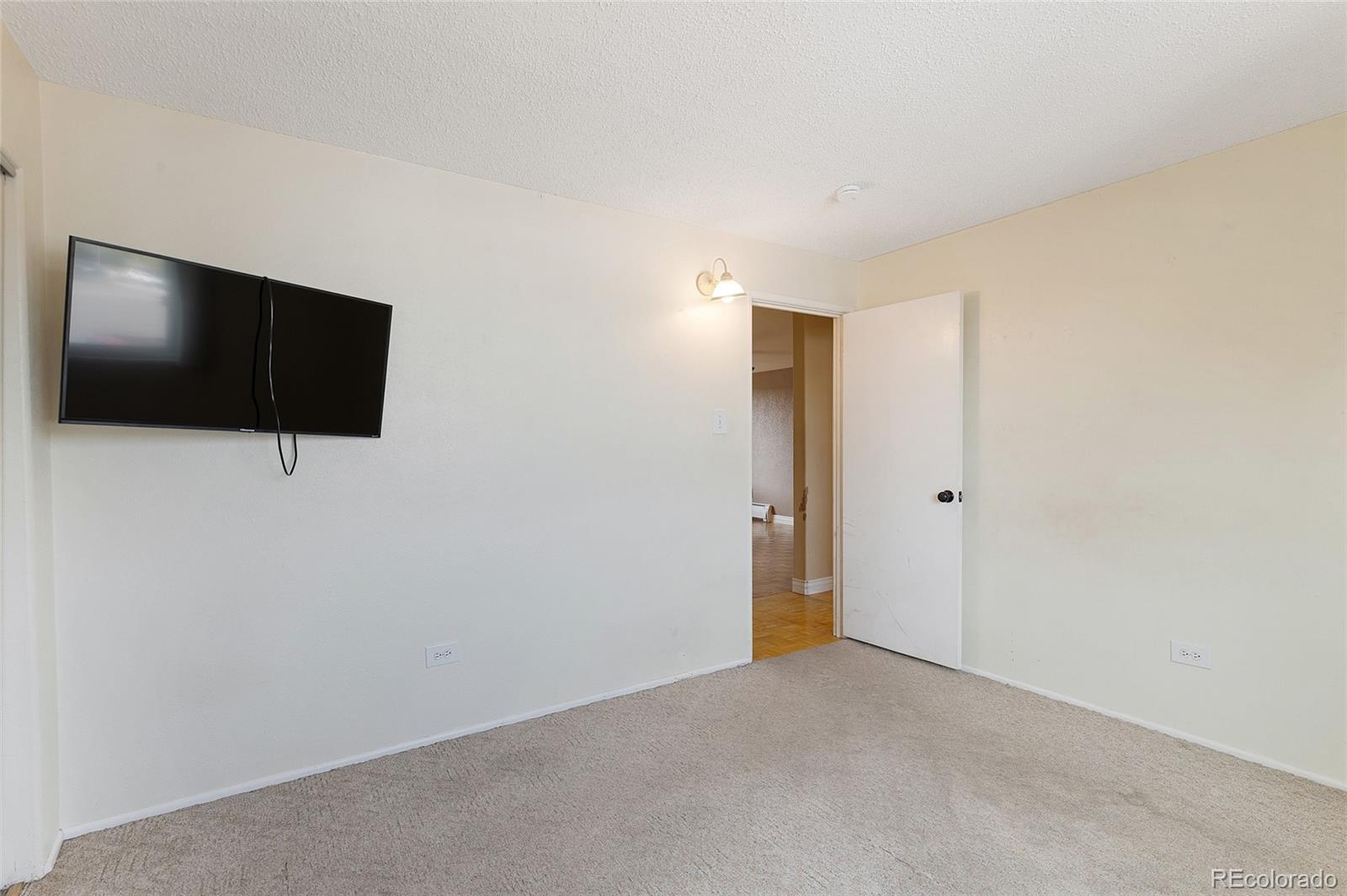 MLS Image #9 for 10165 w 25th avenue,lakewood, Colorado