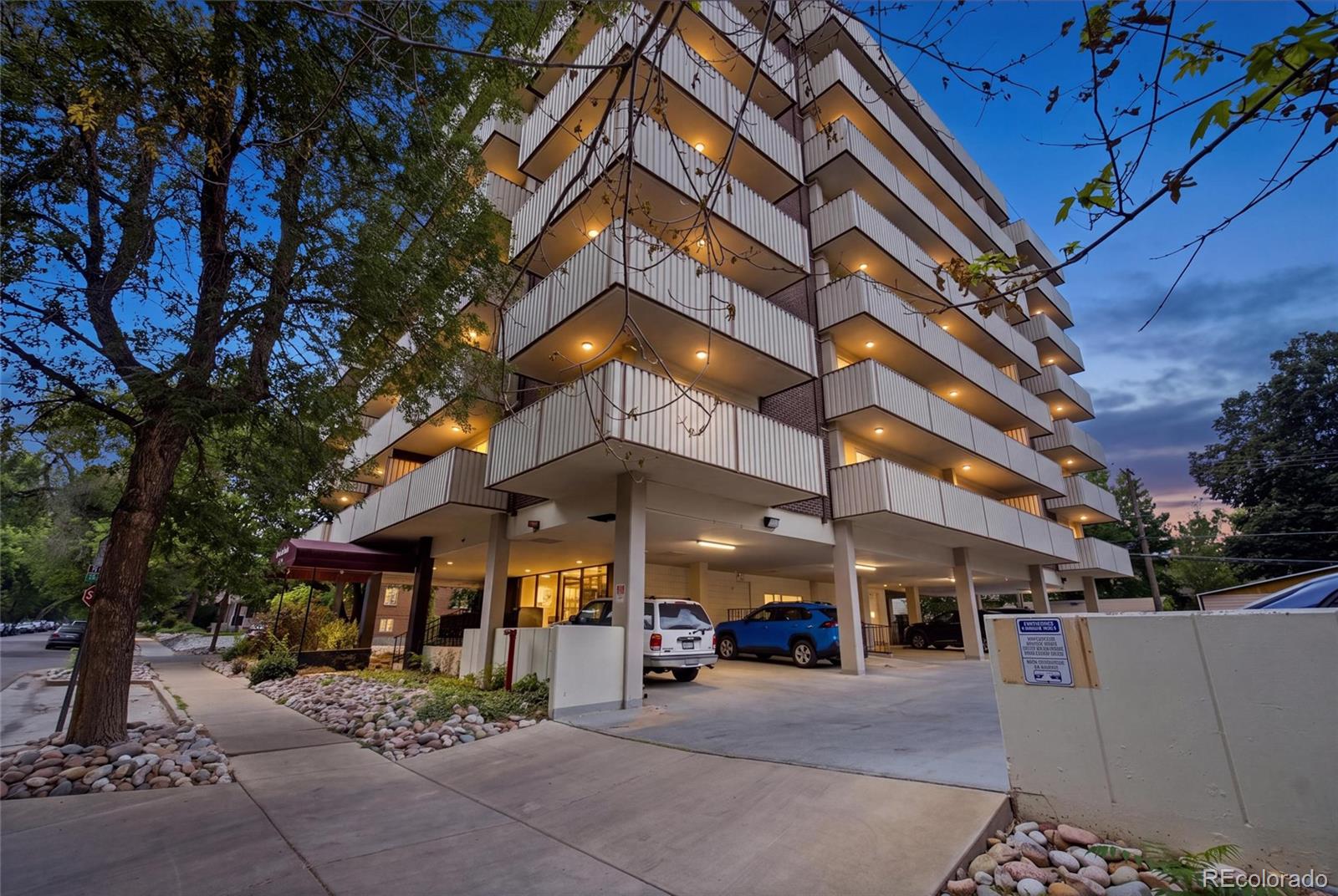 MLS Image #1 for 1313  steele street 306,denver, Colorado