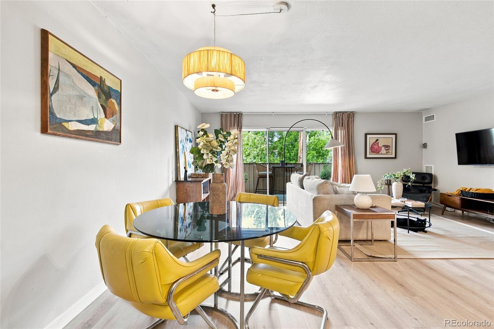 MLS Image #10 for 1313  steele street 306,denver, Colorado