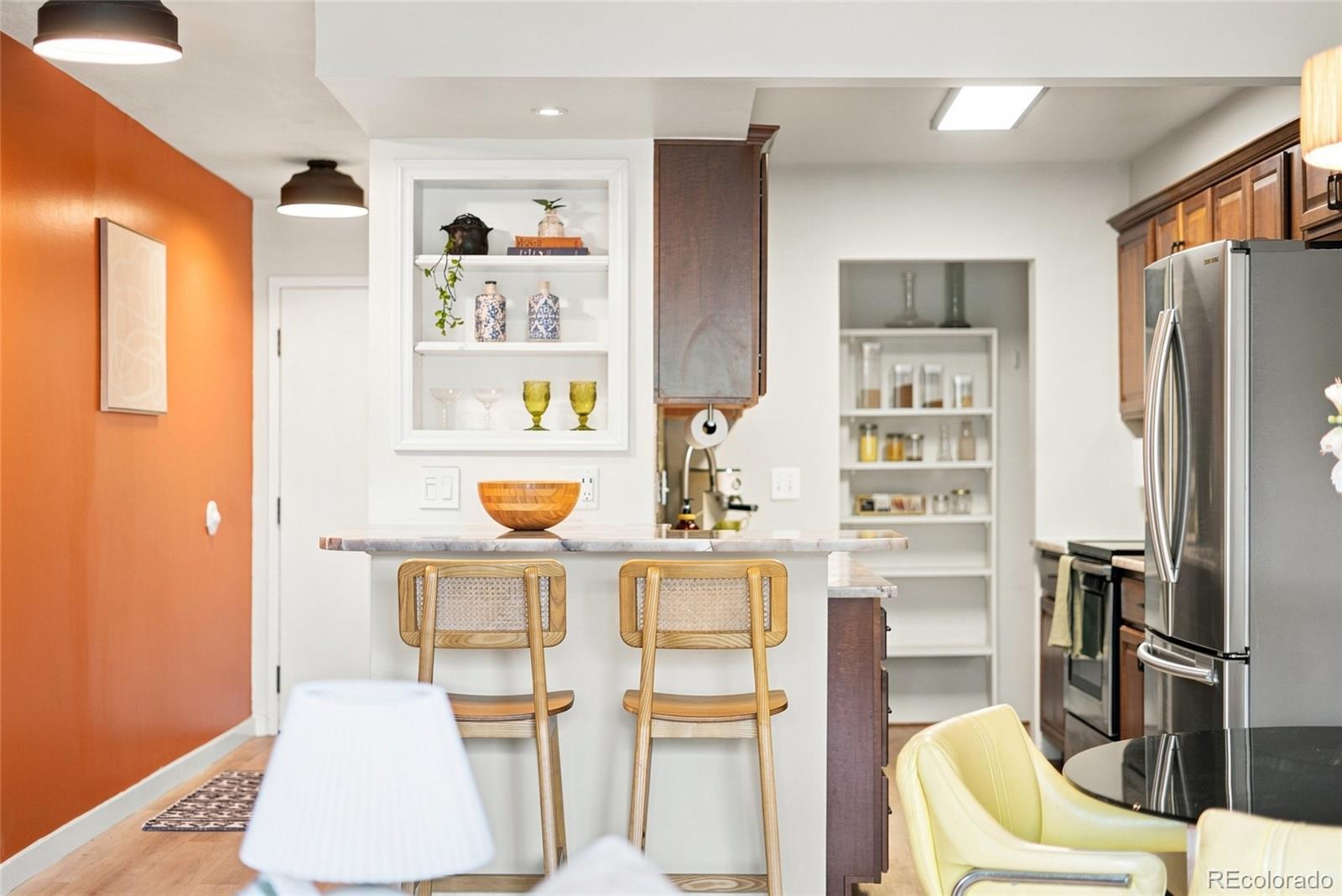 MLS Image #14 for 1313  steele street 306,denver, Colorado