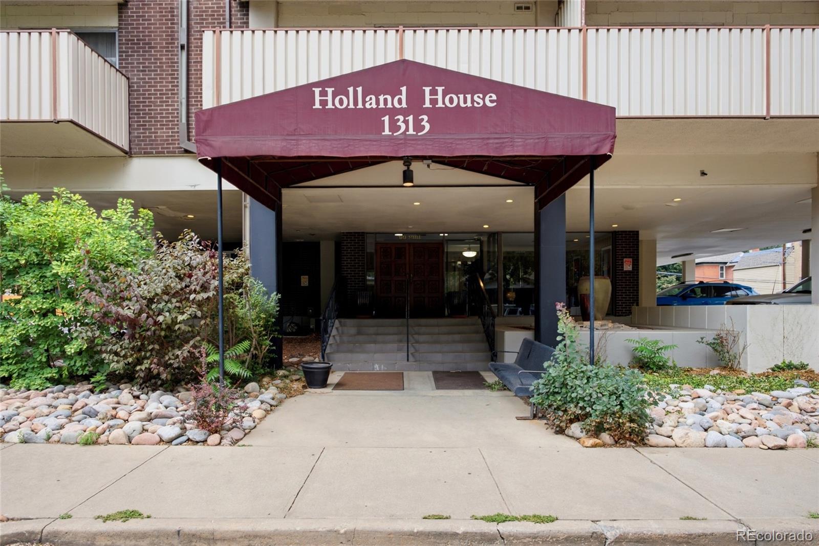 MLS Image #2 for 1313  steele street 306,denver, Colorado