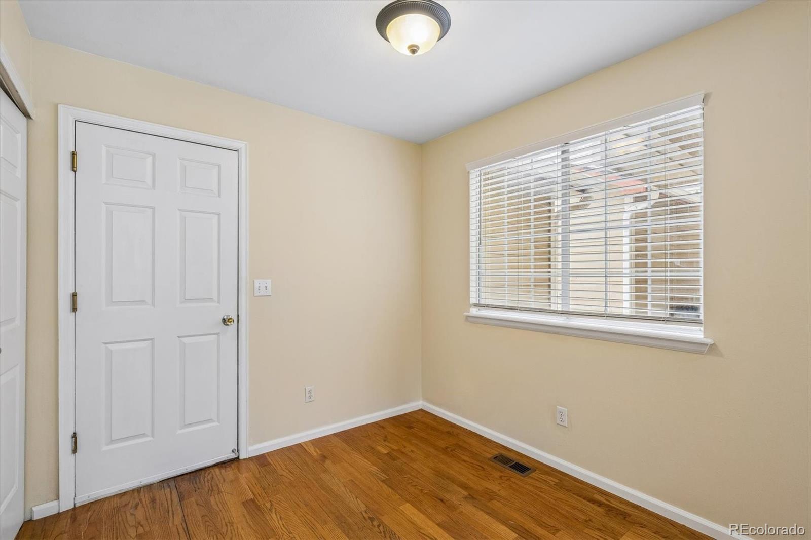 MLS Image #10 for 10229 w fair avenue b,littleton, Colorado