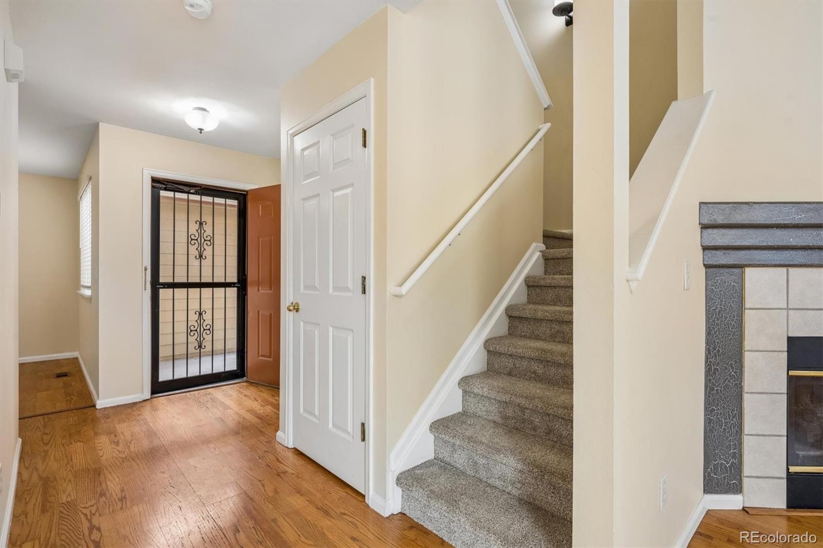 MLS Image #2 for 10229 w fair avenue b,littleton, Colorado