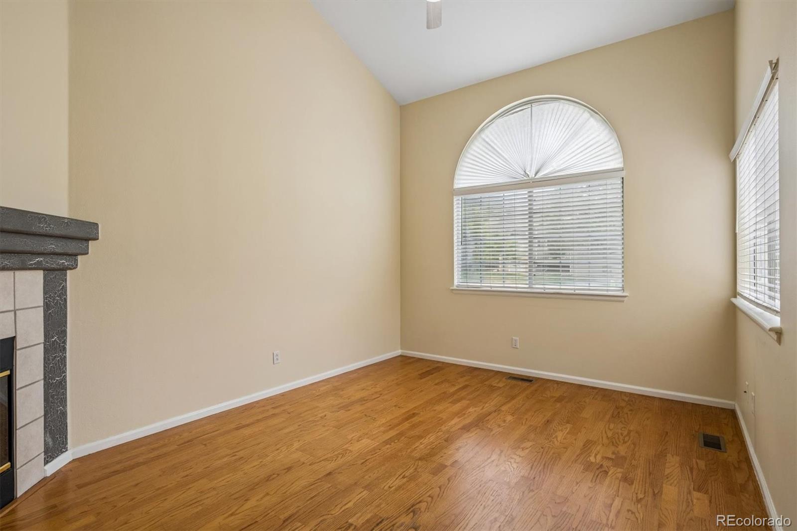 MLS Image #5 for 10229 w fair avenue b,littleton, Colorado