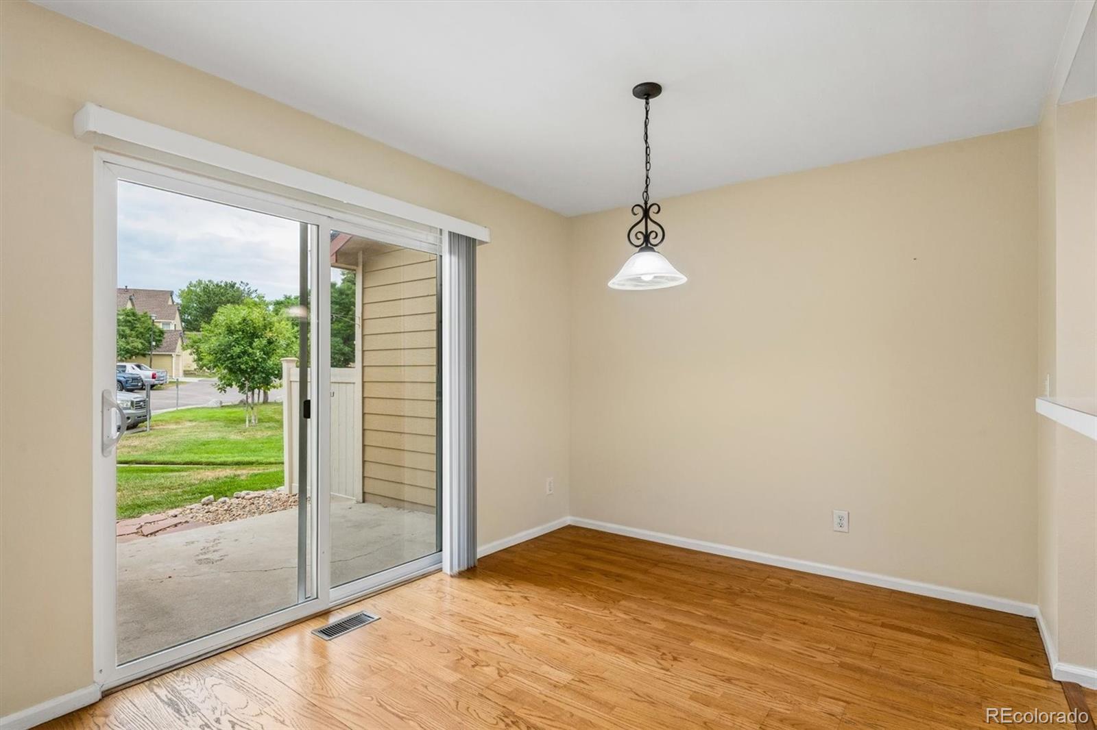 MLS Image #6 for 10229 w fair avenue b,littleton, Colorado