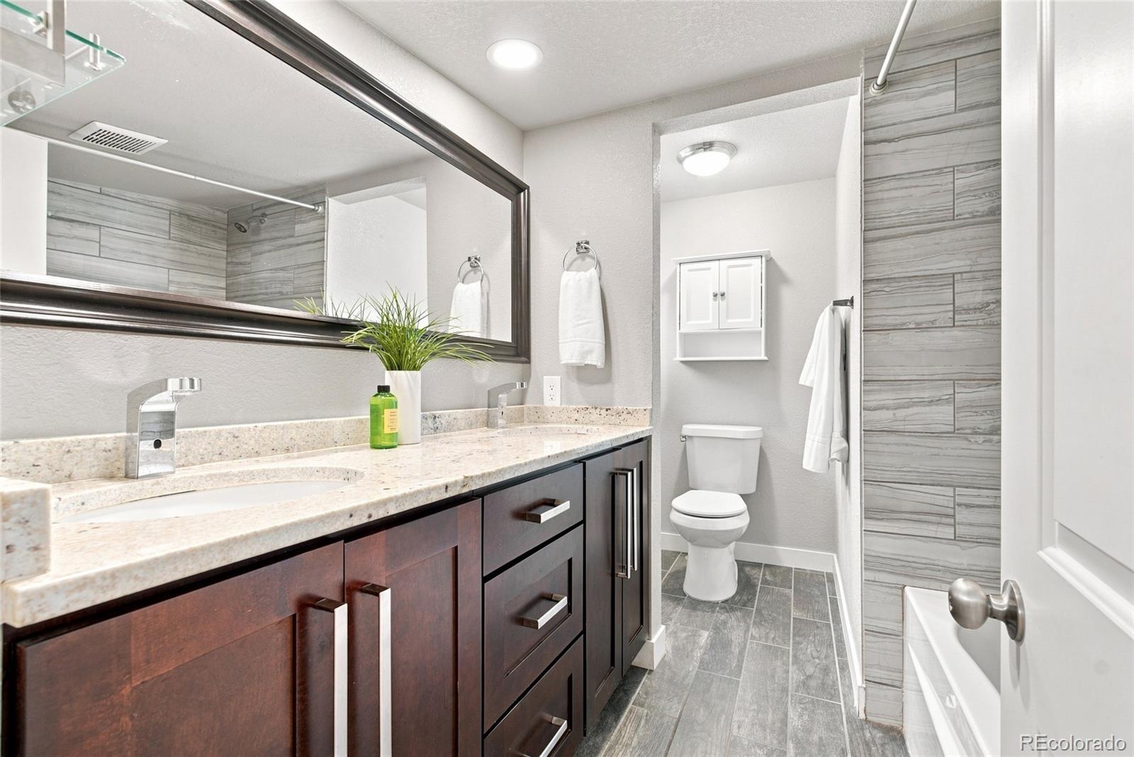 MLS Image #18 for 2085  fenton street,edgewater, Colorado