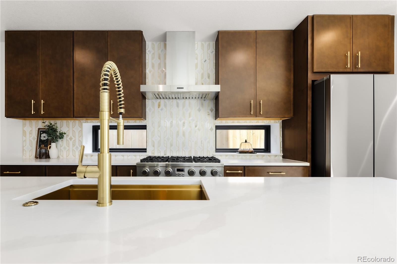 MLS Image #12 for 2274 s bannock street,denver, Colorado