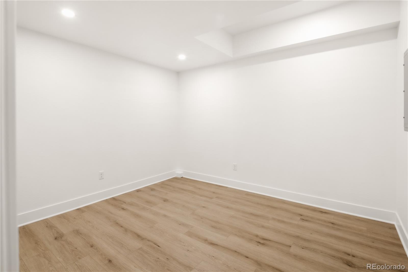MLS Image #35 for 2274 s bannock street,denver, Colorado