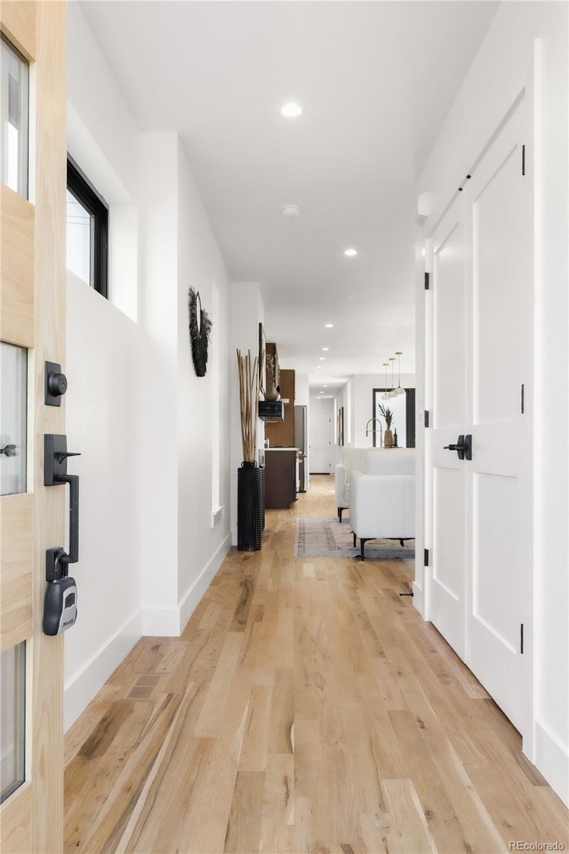 MLS Image #5 for 2274 s bannock street,denver, Colorado