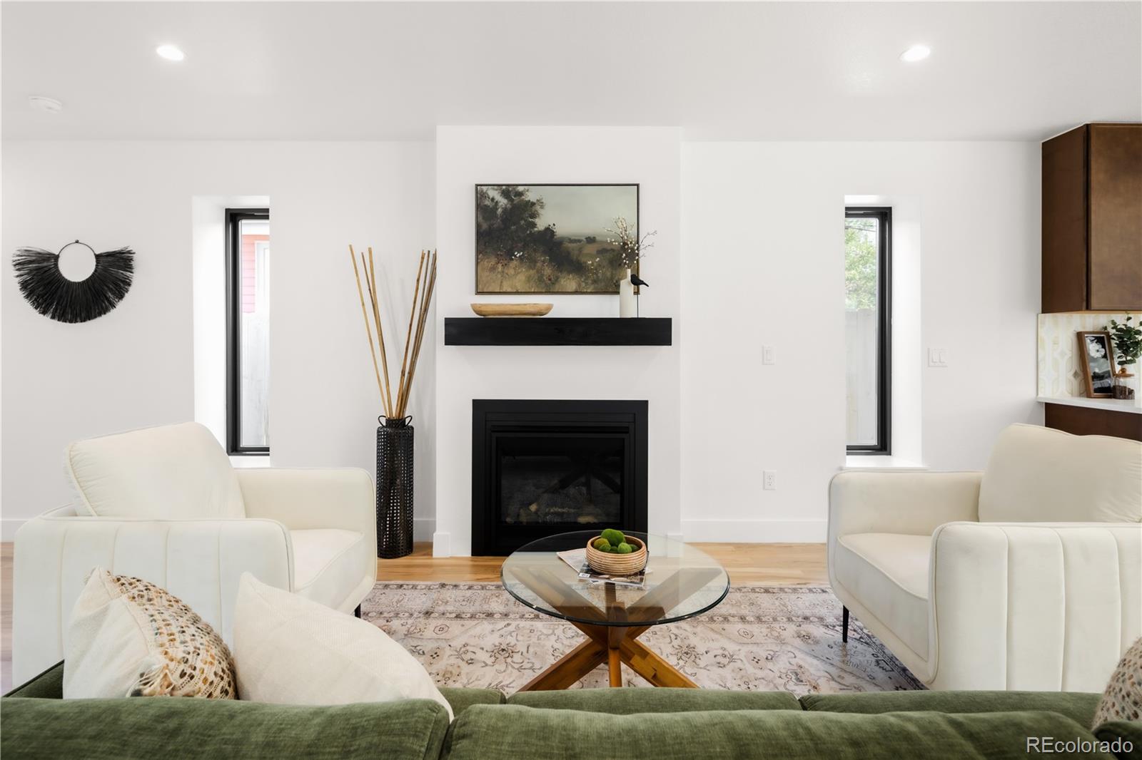 MLS Image #7 for 2274 s bannock street,denver, Colorado