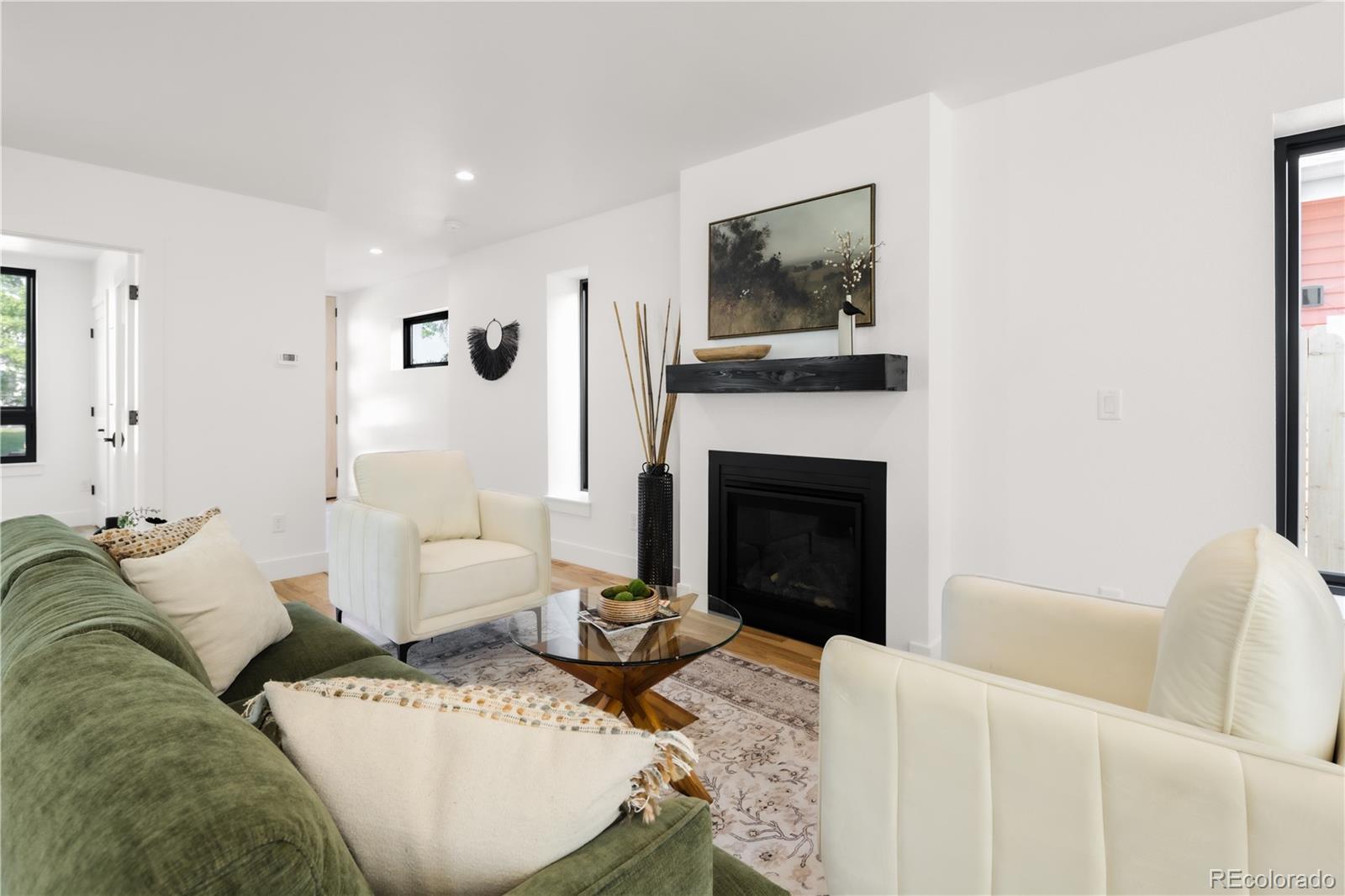 MLS Image #8 for 2274 s bannock street,denver, Colorado