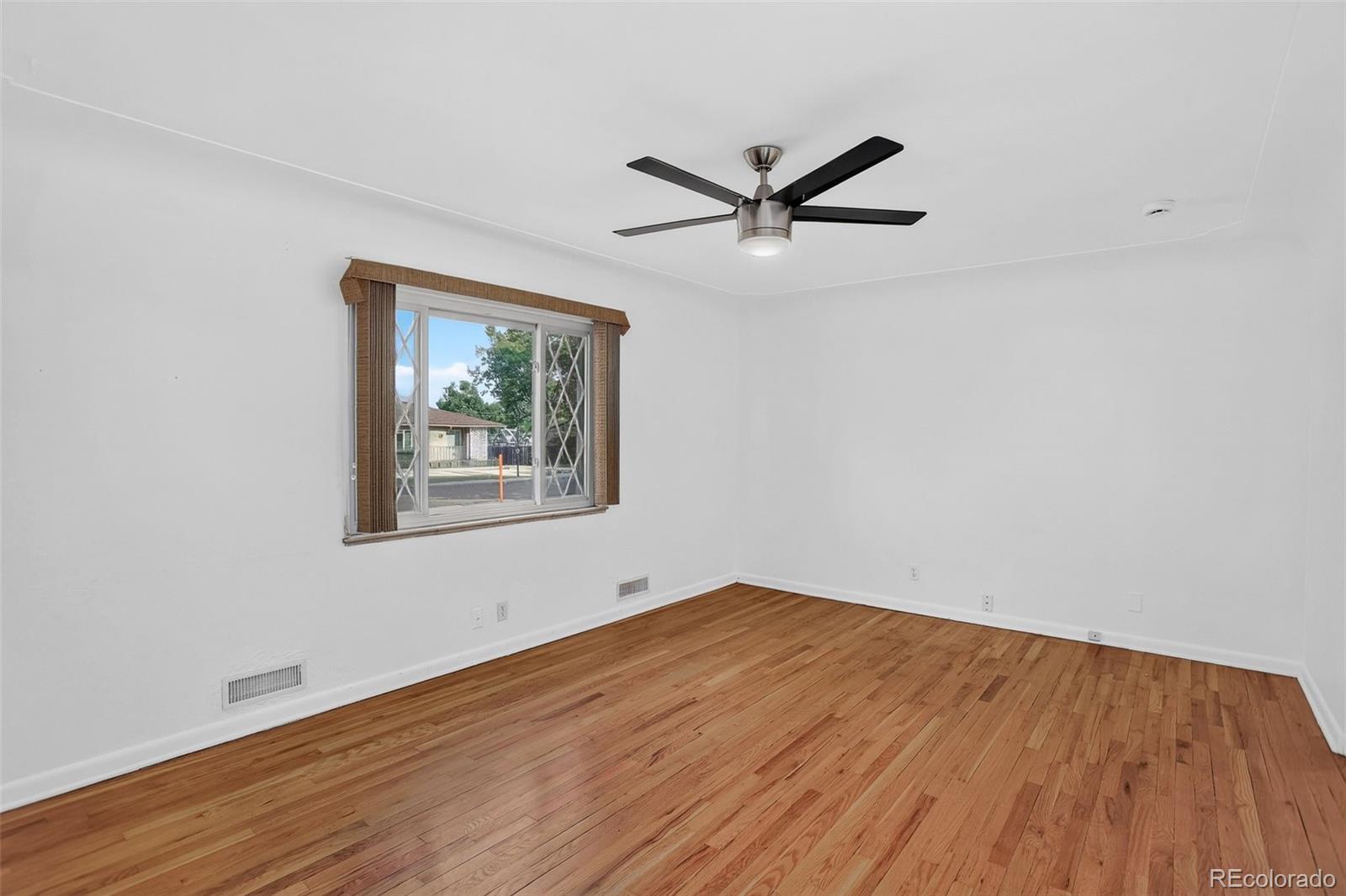 MLS Image #10 for 4860  harlan street,denver, Colorado