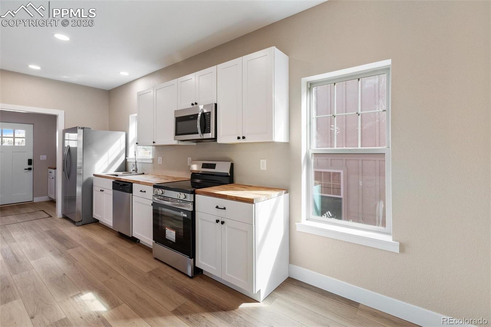MLS Image #6 for 203 w womack avenue,cripple creek, Colorado