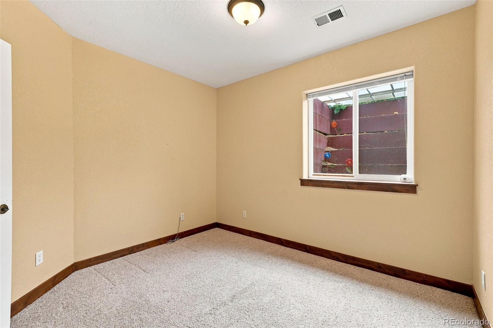 MLS Image #33 for 3294  ballentine boulevard,johnstown, Colorado
