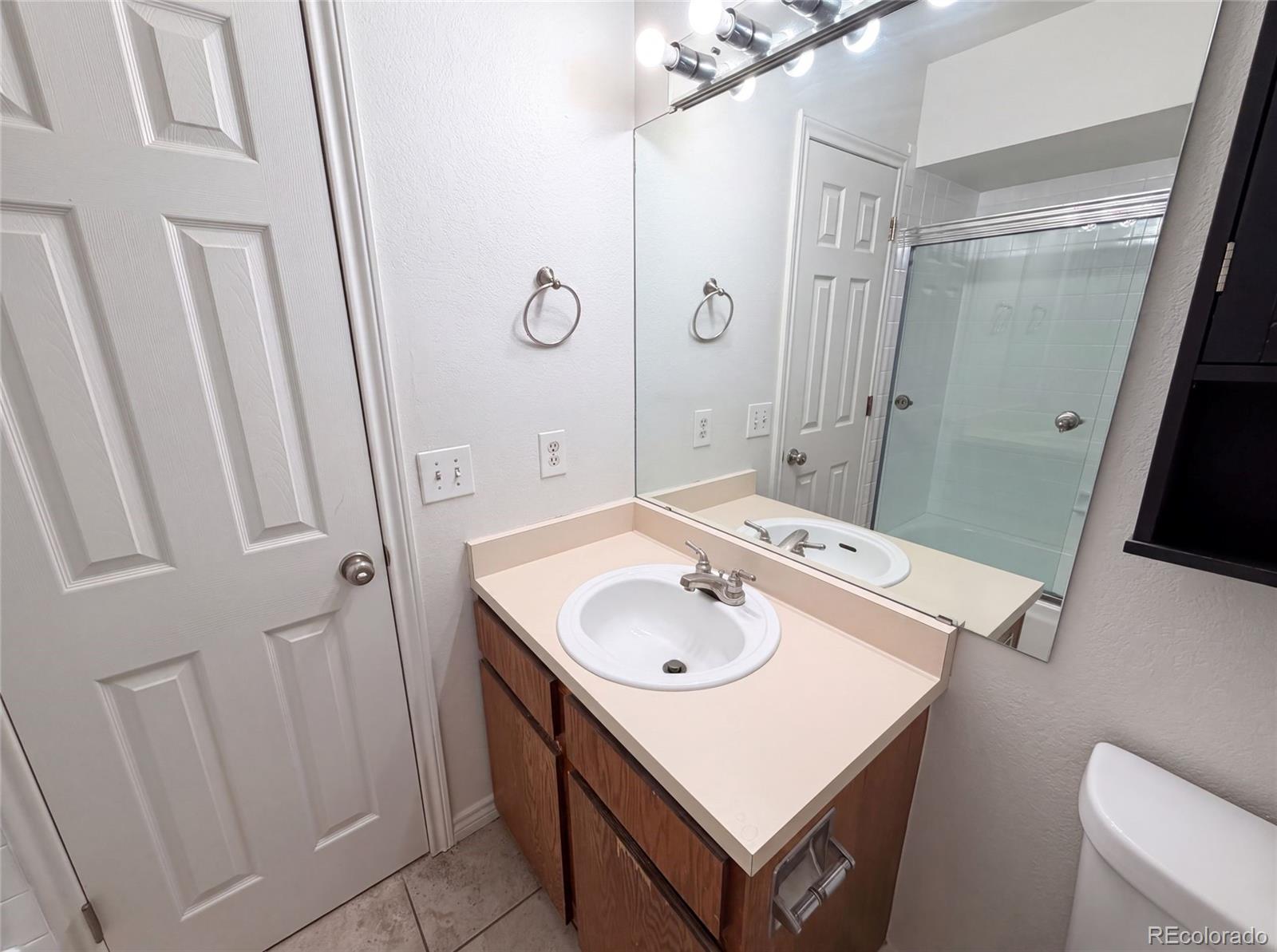 MLS Image #23 for 8273 w plymouth place,littleton, Colorado