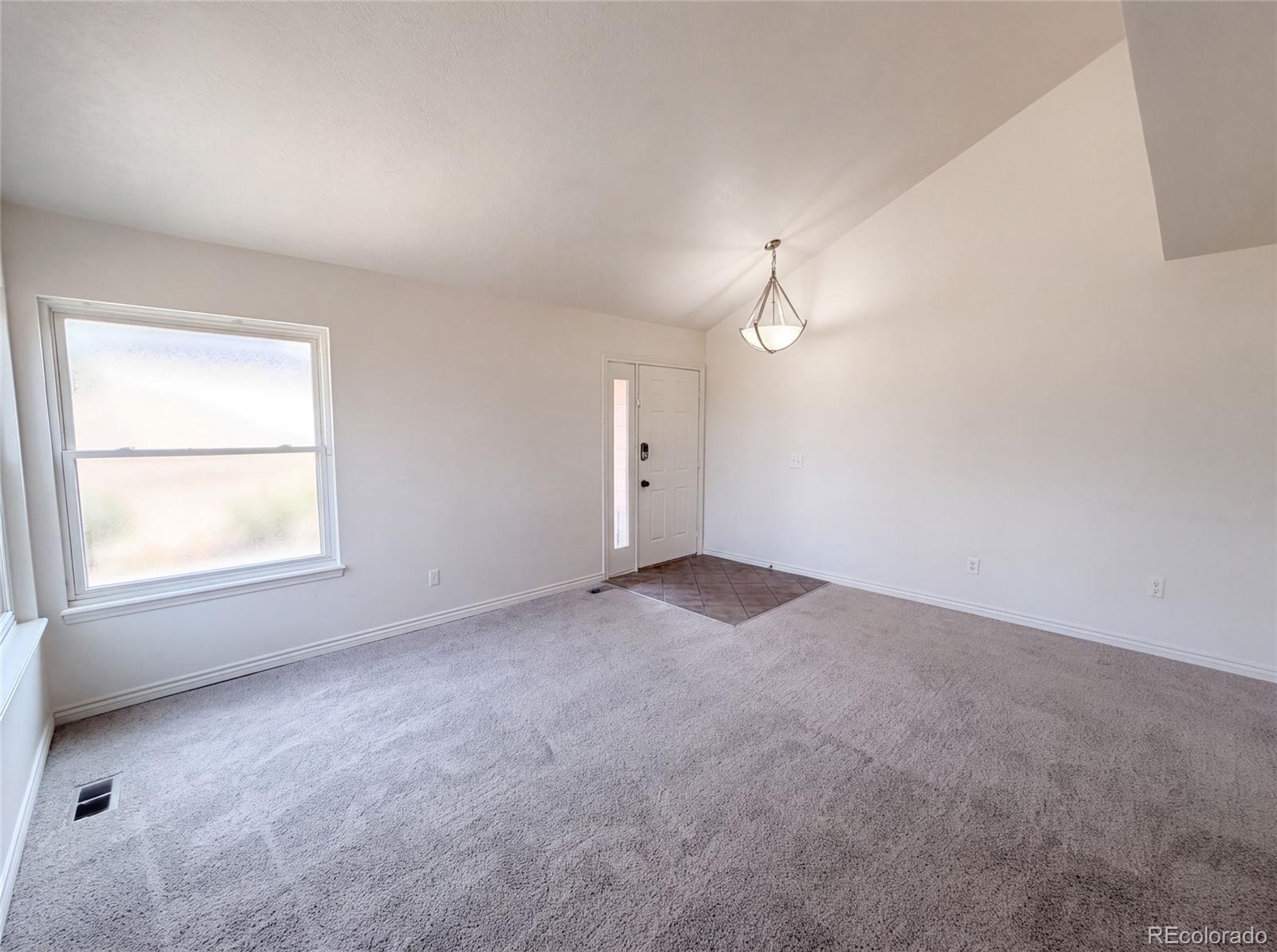 MLS Image #5 for 8273 w plymouth place,littleton, Colorado