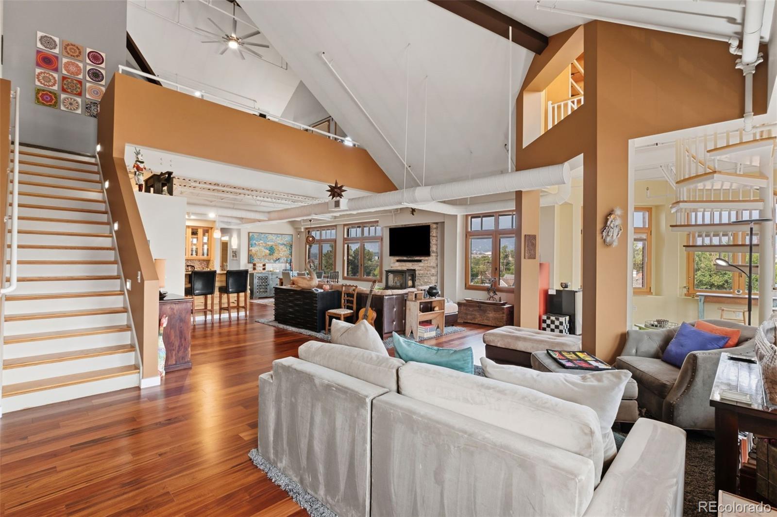 MLS Image #3 for 201 e las animas street,colorado springs, Colorado