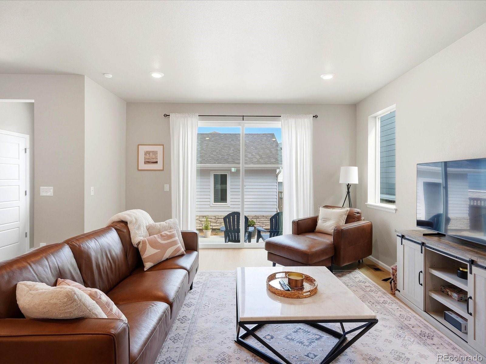 MLS Image #2 for 21239 e 62nd avenue,aurora, Colorado