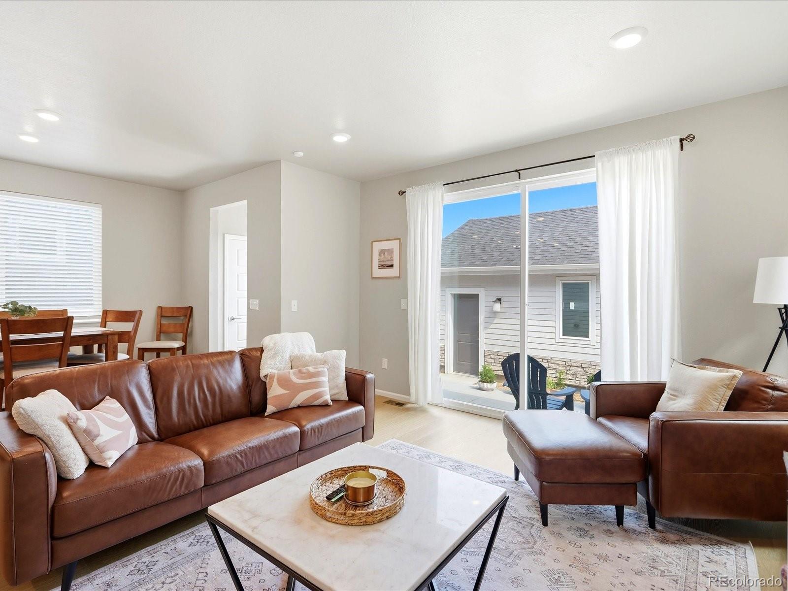 MLS Image #3 for 21239 e 62nd avenue,aurora, Colorado
