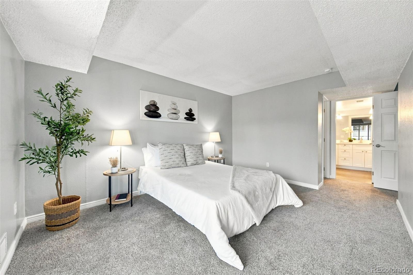 MLS Image #12 for 12093 w cross drive,littleton, Colorado