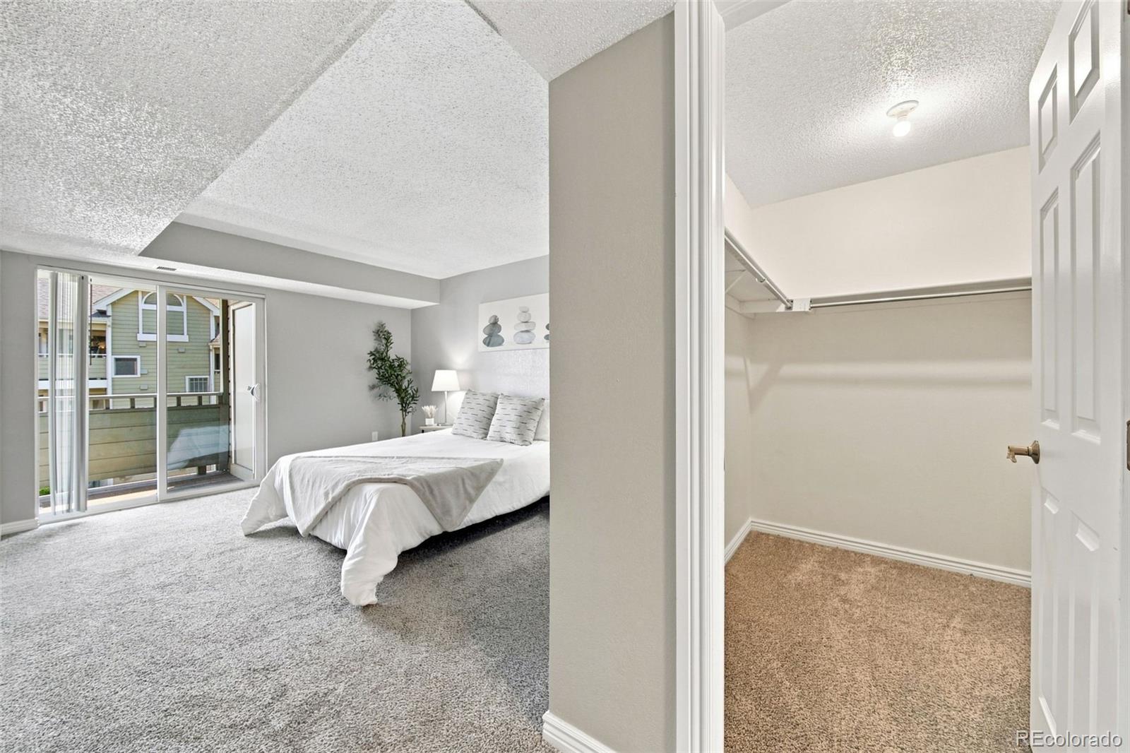MLS Image #14 for 12093 w cross drive,littleton, Colorado