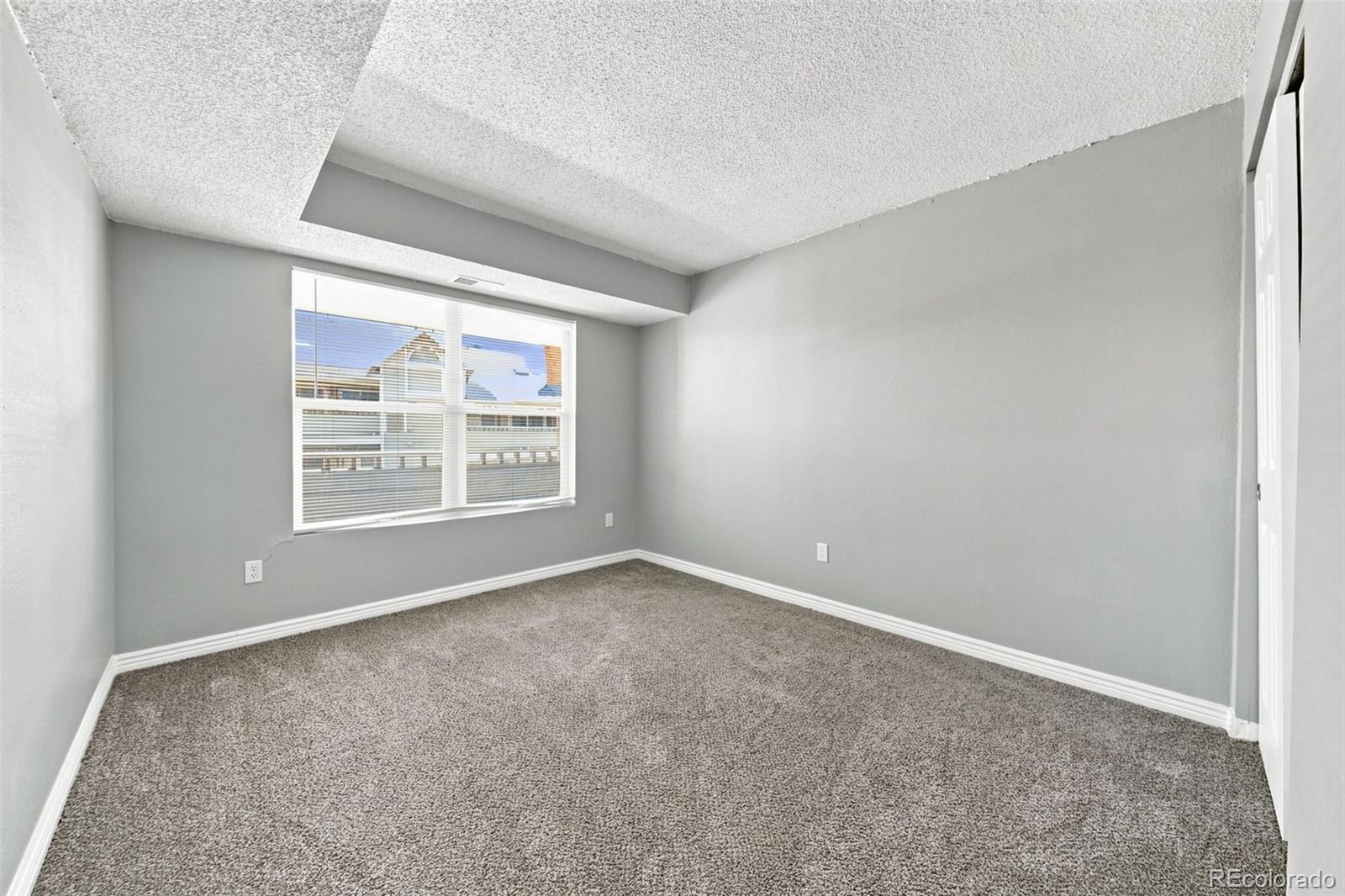 MLS Image #19 for 12093 w cross drive,littleton, Colorado