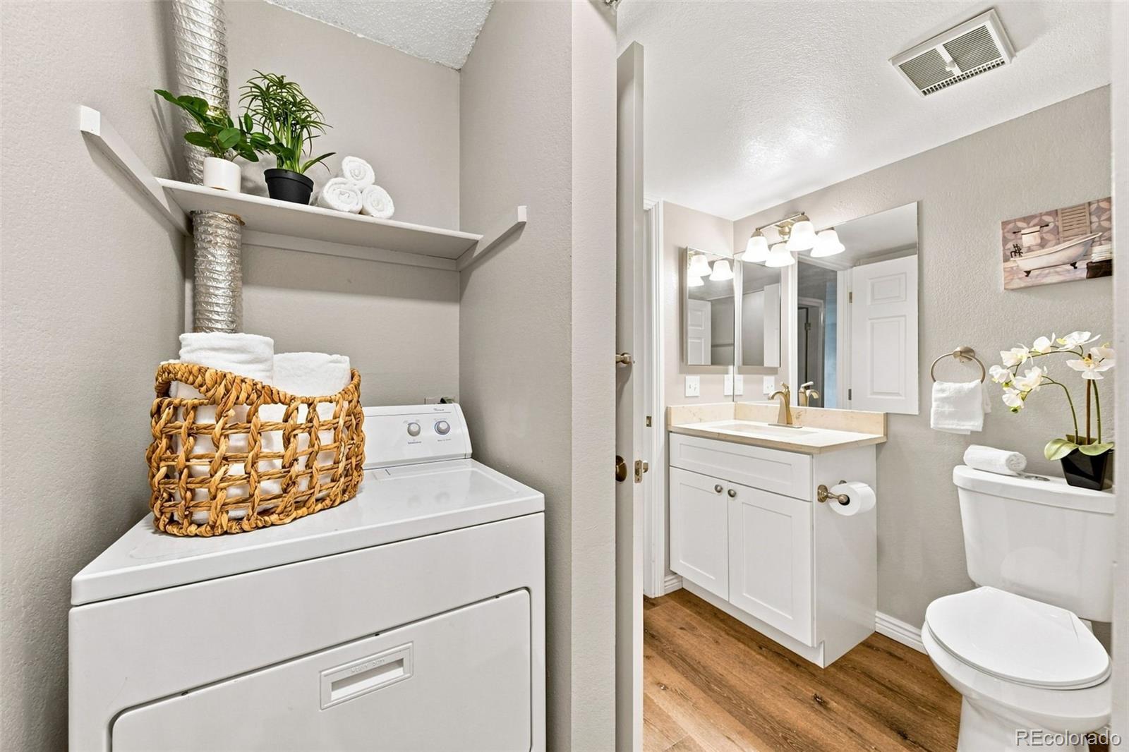 MLS Image #23 for 12093 w cross drive,littleton, Colorado