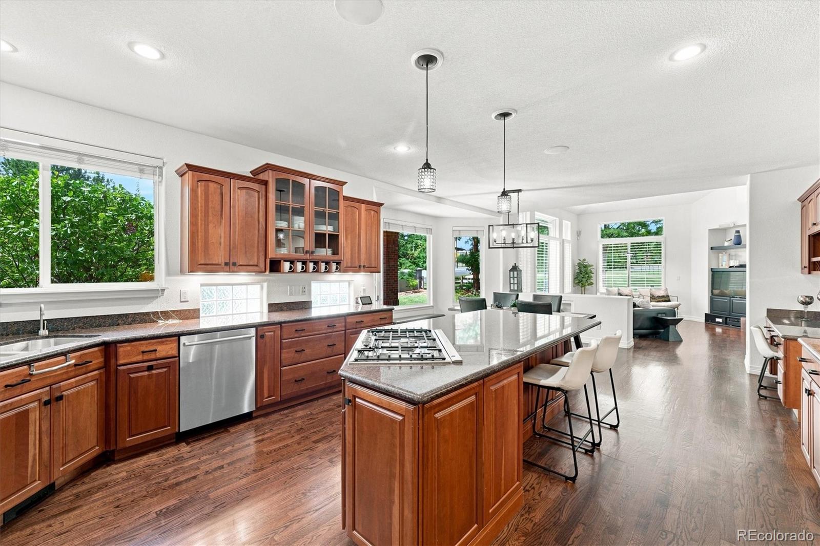 MLS Image #13 for 5723 s benton way,littleton, Colorado