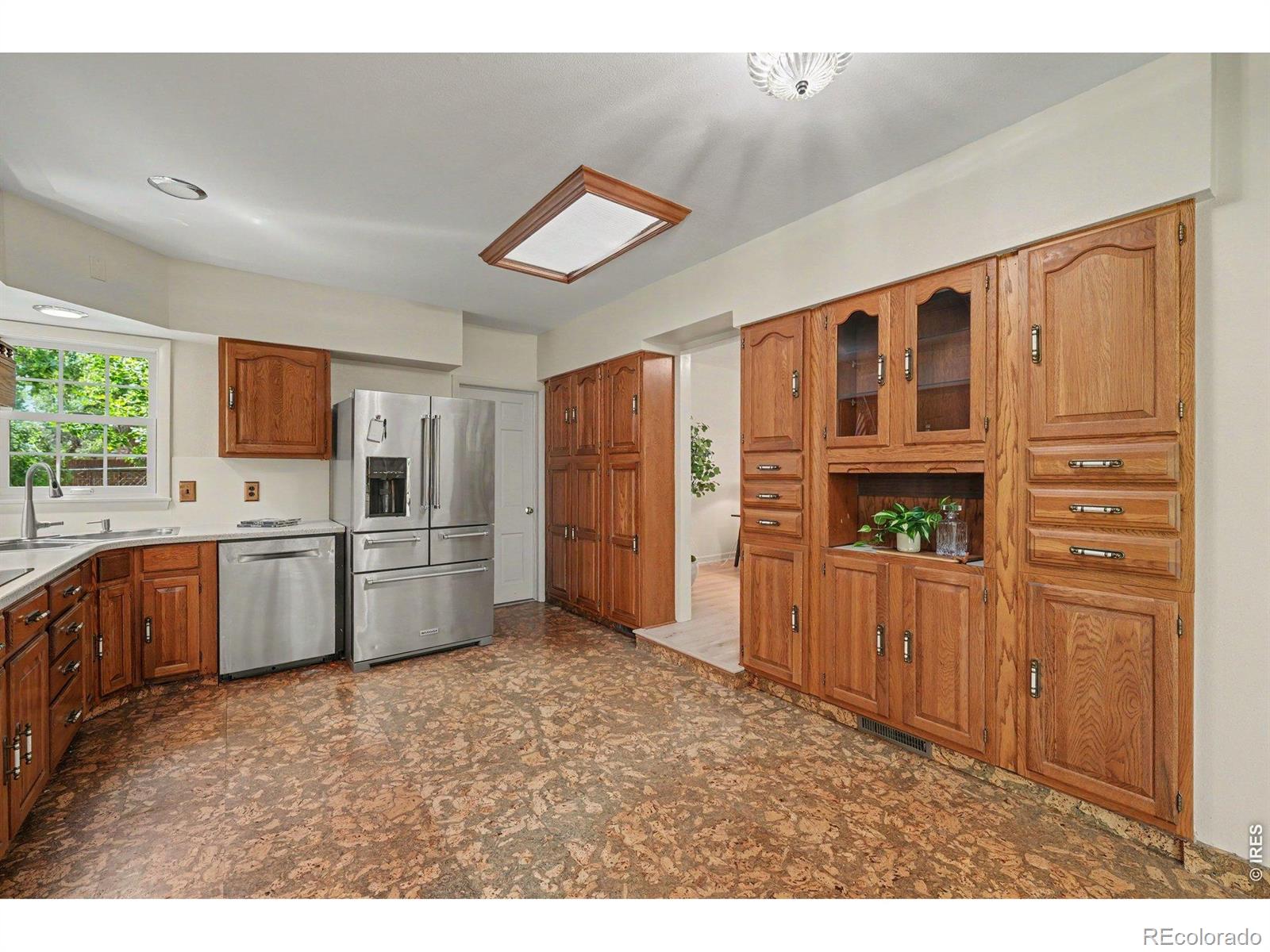 MLS Image #10 for 1924  21st ave ct,greeley, Colorado
