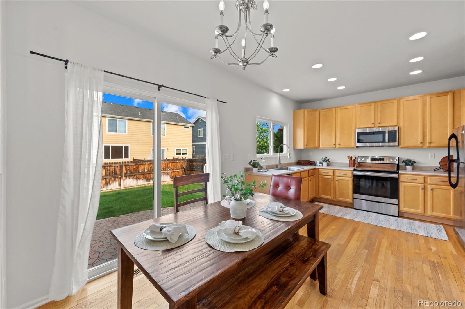 MLS Image #5 for 1876  silver meadow circle,colorado springs, Colorado