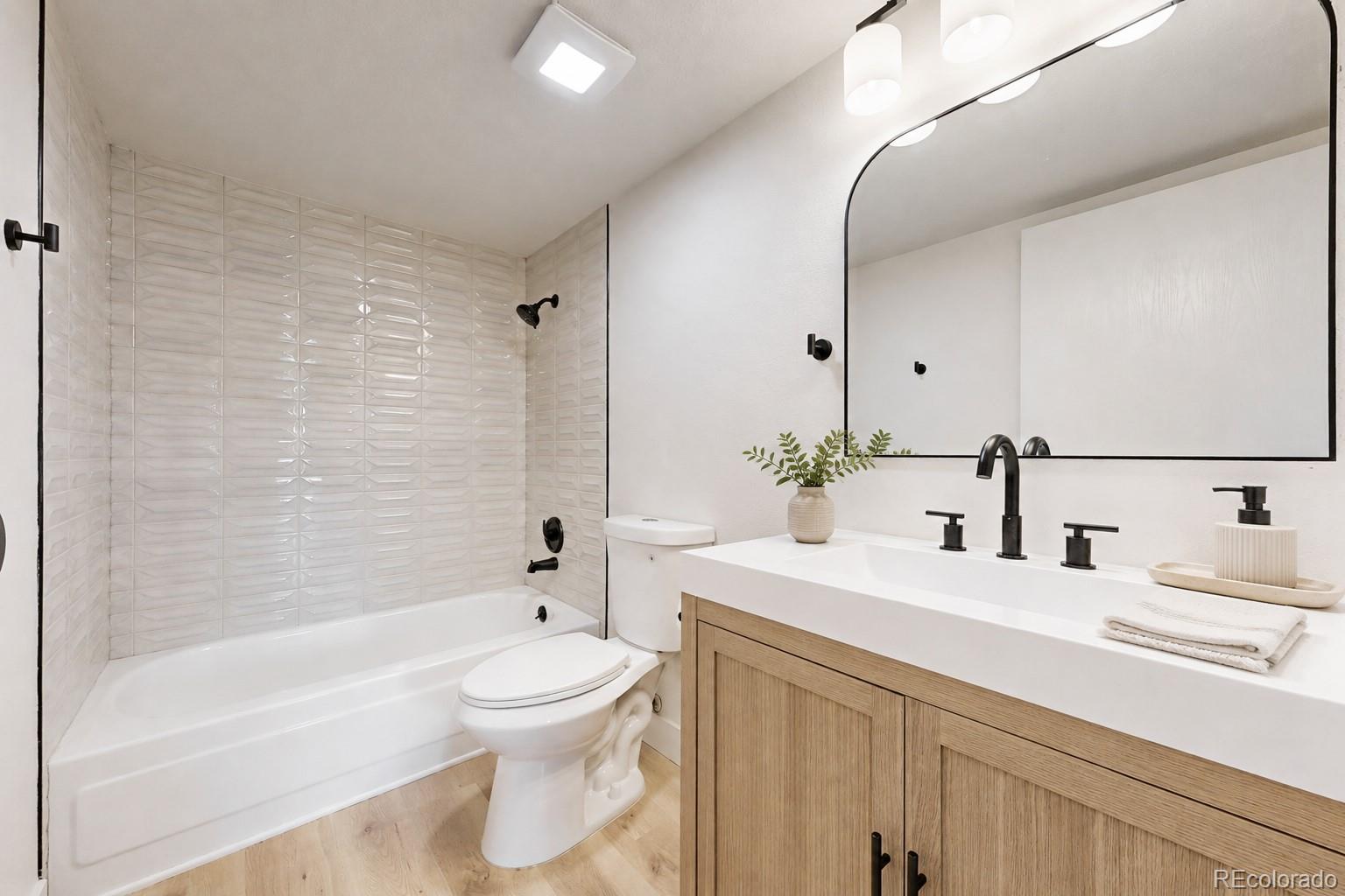 MLS Image #13 for 13850 e marina drive 510,aurora, Colorado