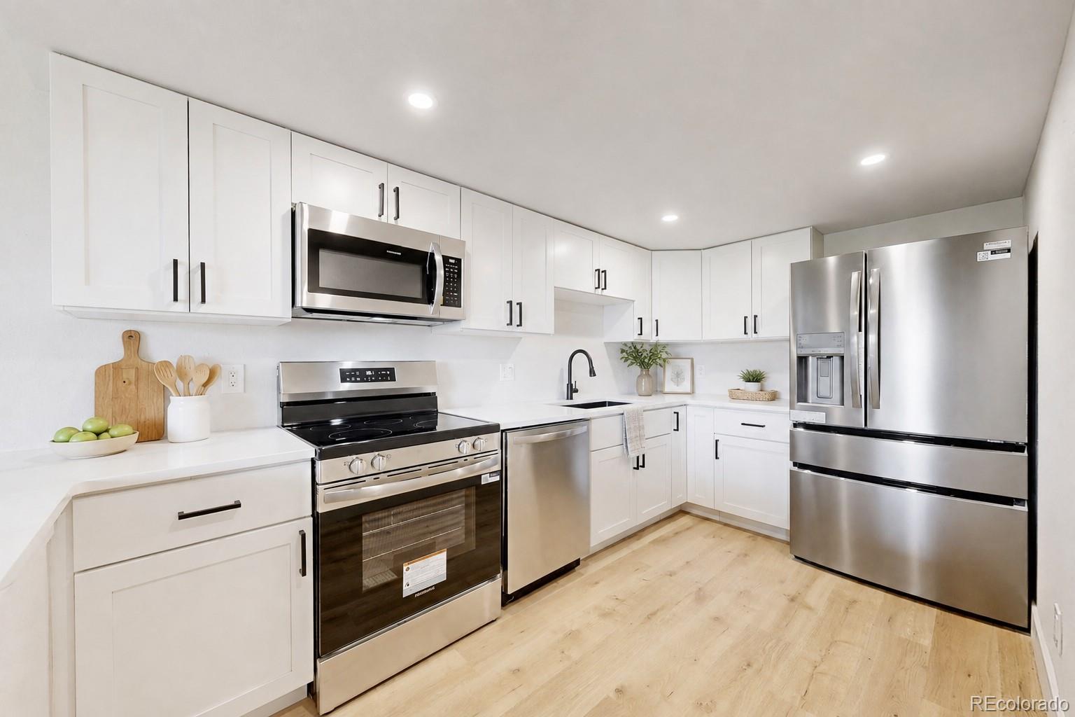 MLS Image #7 for 13850 e marina drive 510,aurora, Colorado