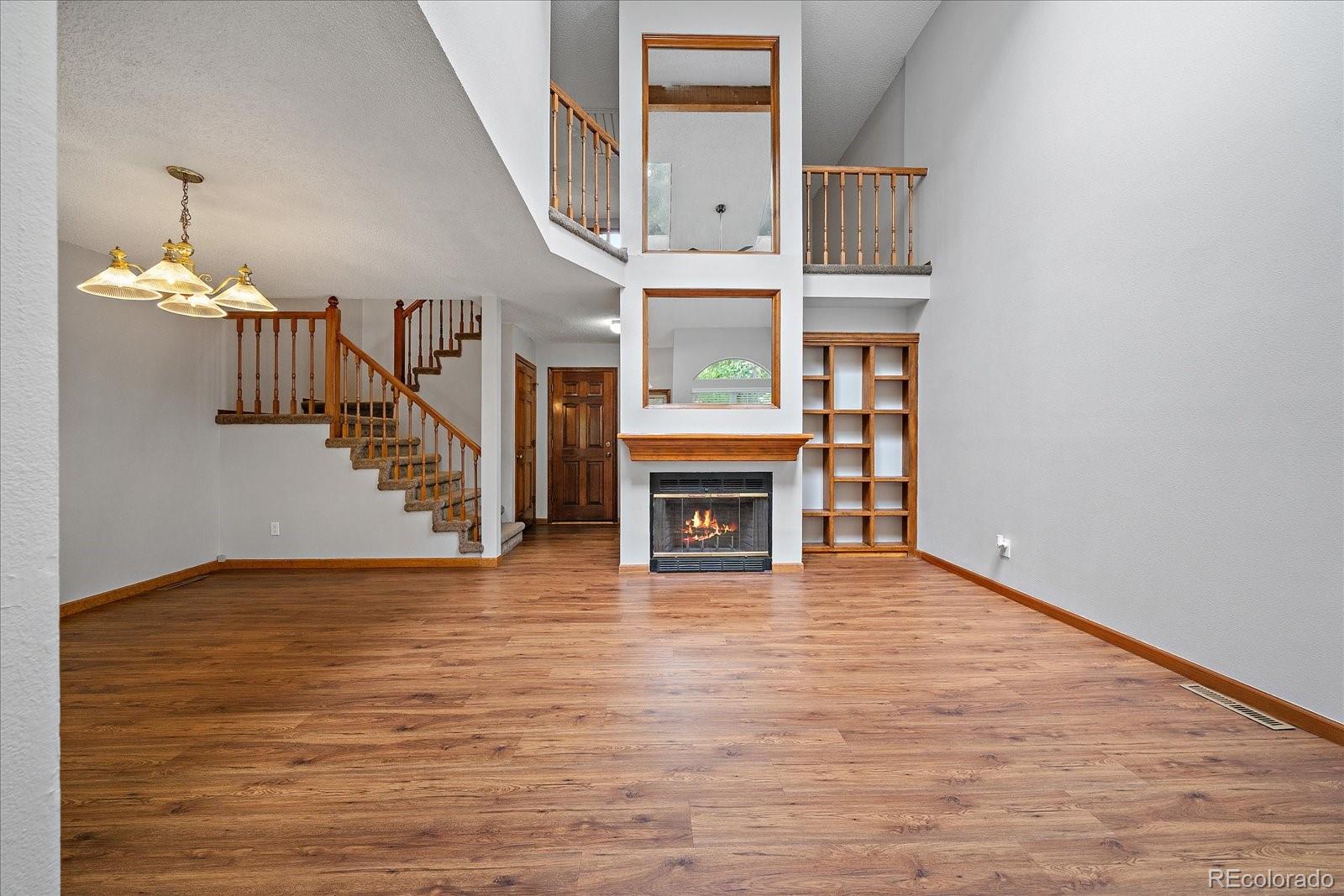 MLS Image #2 for 1922 s hannibal court,aurora, Colorado