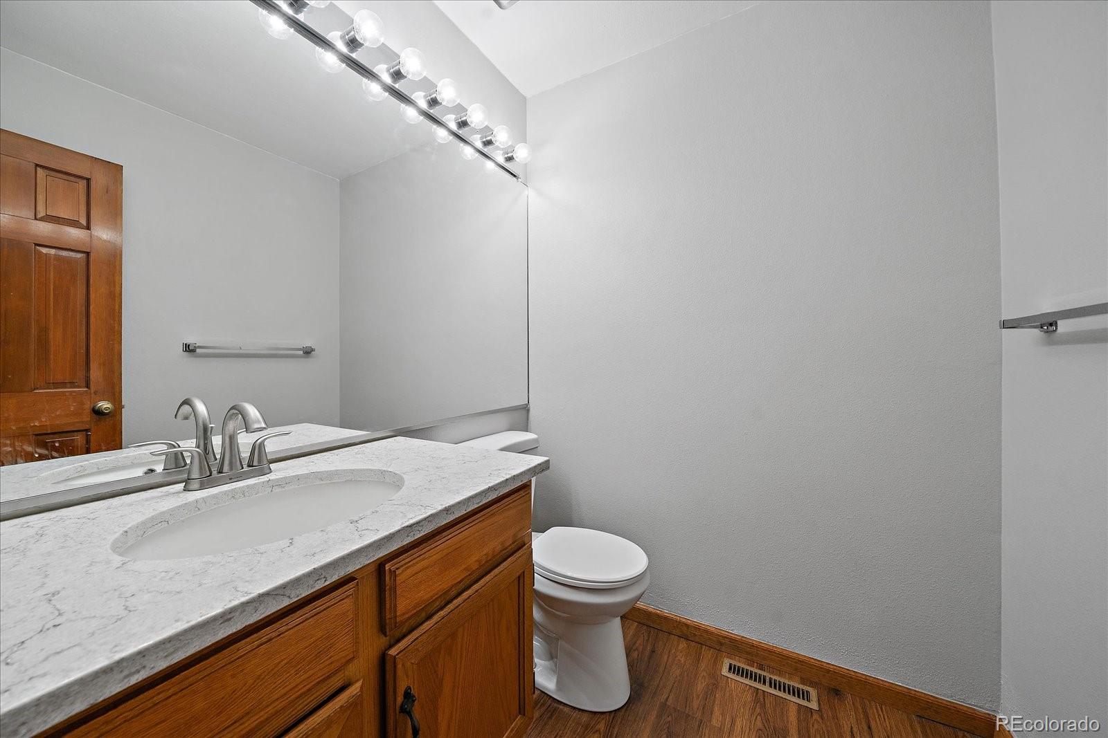 MLS Image #21 for 1922 s hannibal court,aurora, Colorado