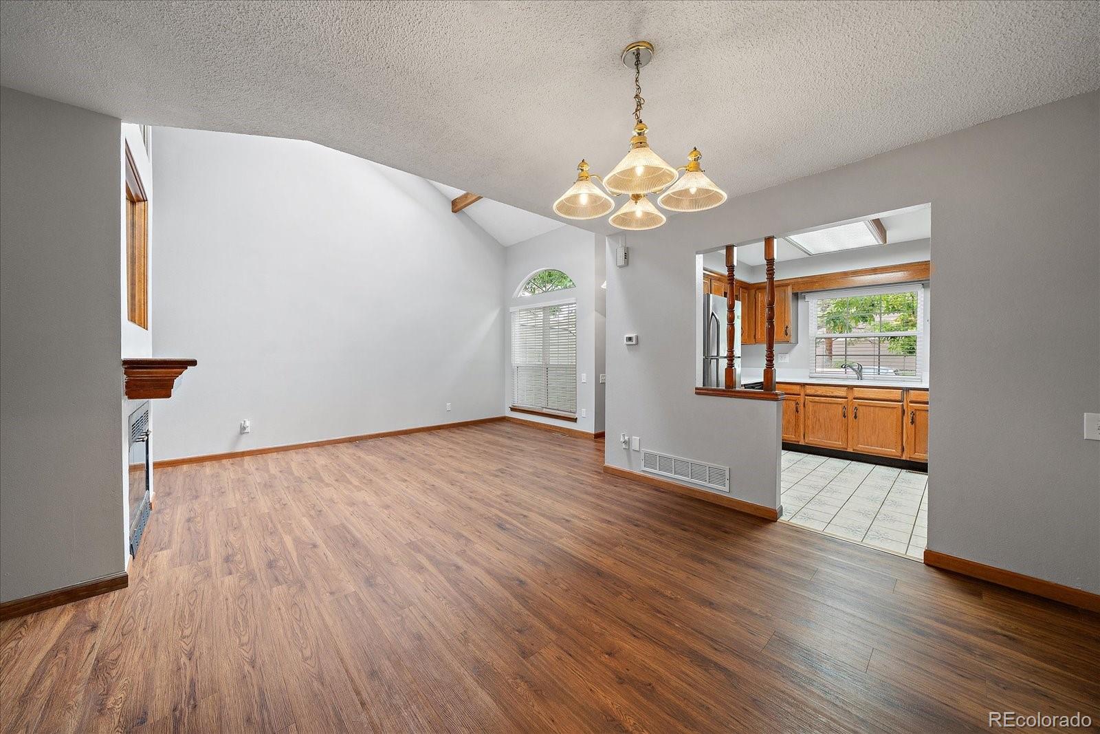 MLS Image #8 for 1922 s hannibal court,aurora, Colorado