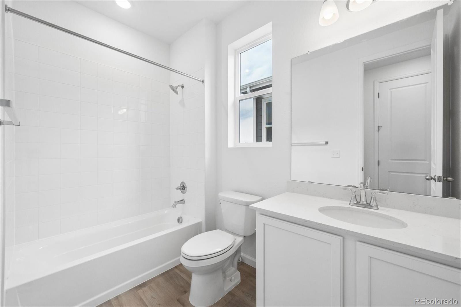 MLS Image #10 for 24121 e 30th place,aurora, Colorado