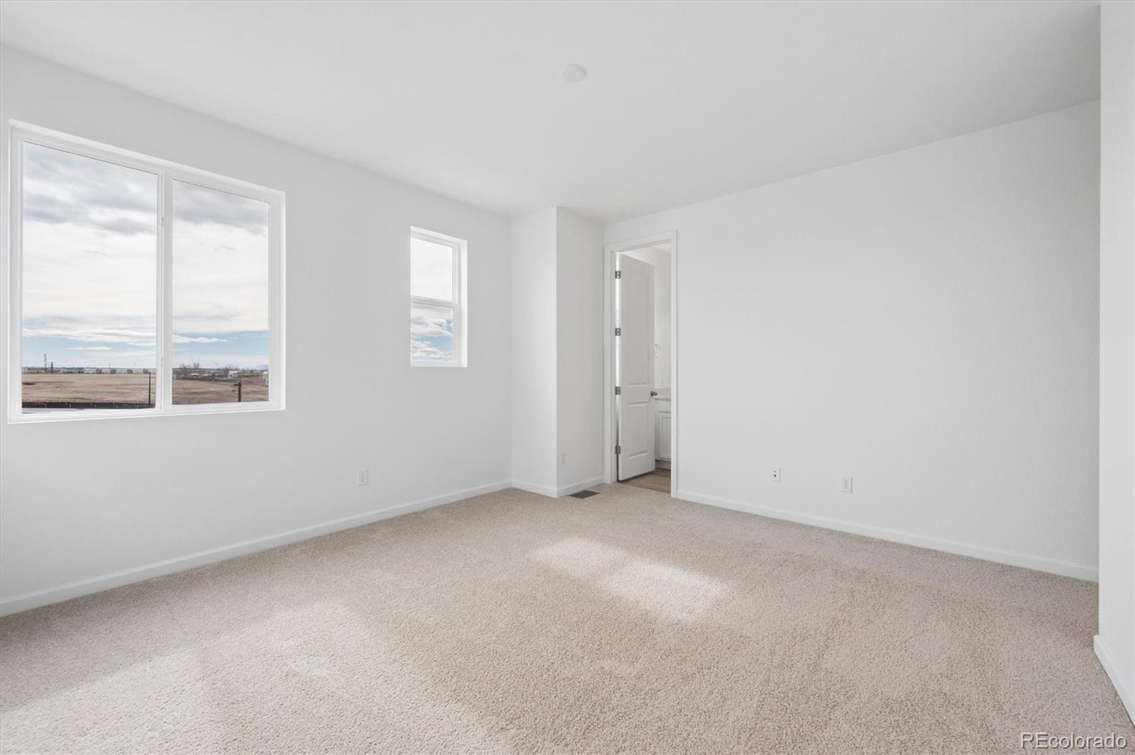 MLS Image #14 for 24121 e 30th place,aurora, Colorado