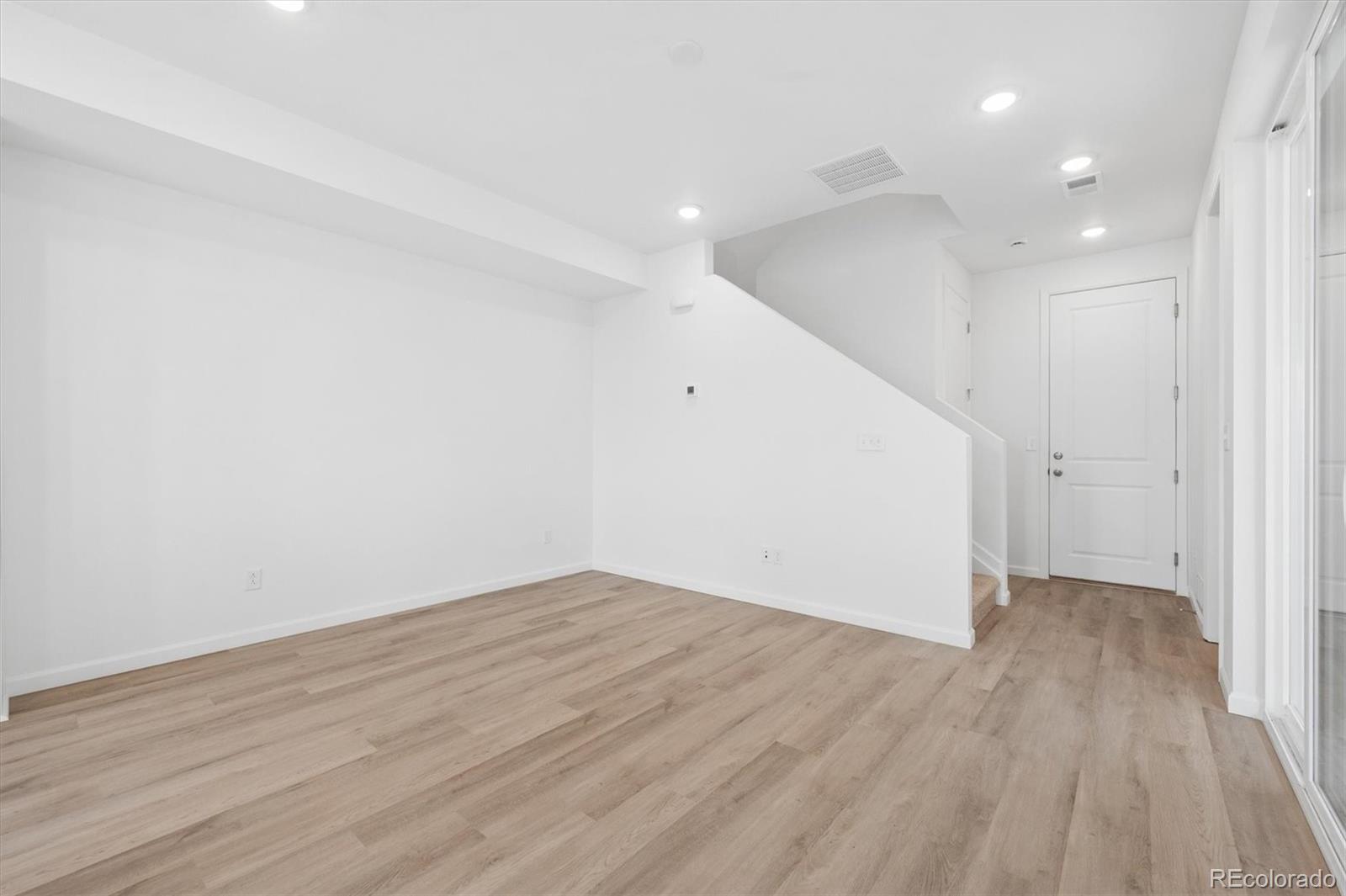 MLS Image #6 for 24121 e 30th place,aurora, Colorado