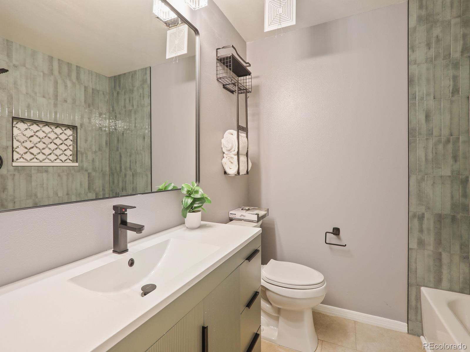 MLS Image #11 for 3411 w 98th drive c,westminster, Colorado