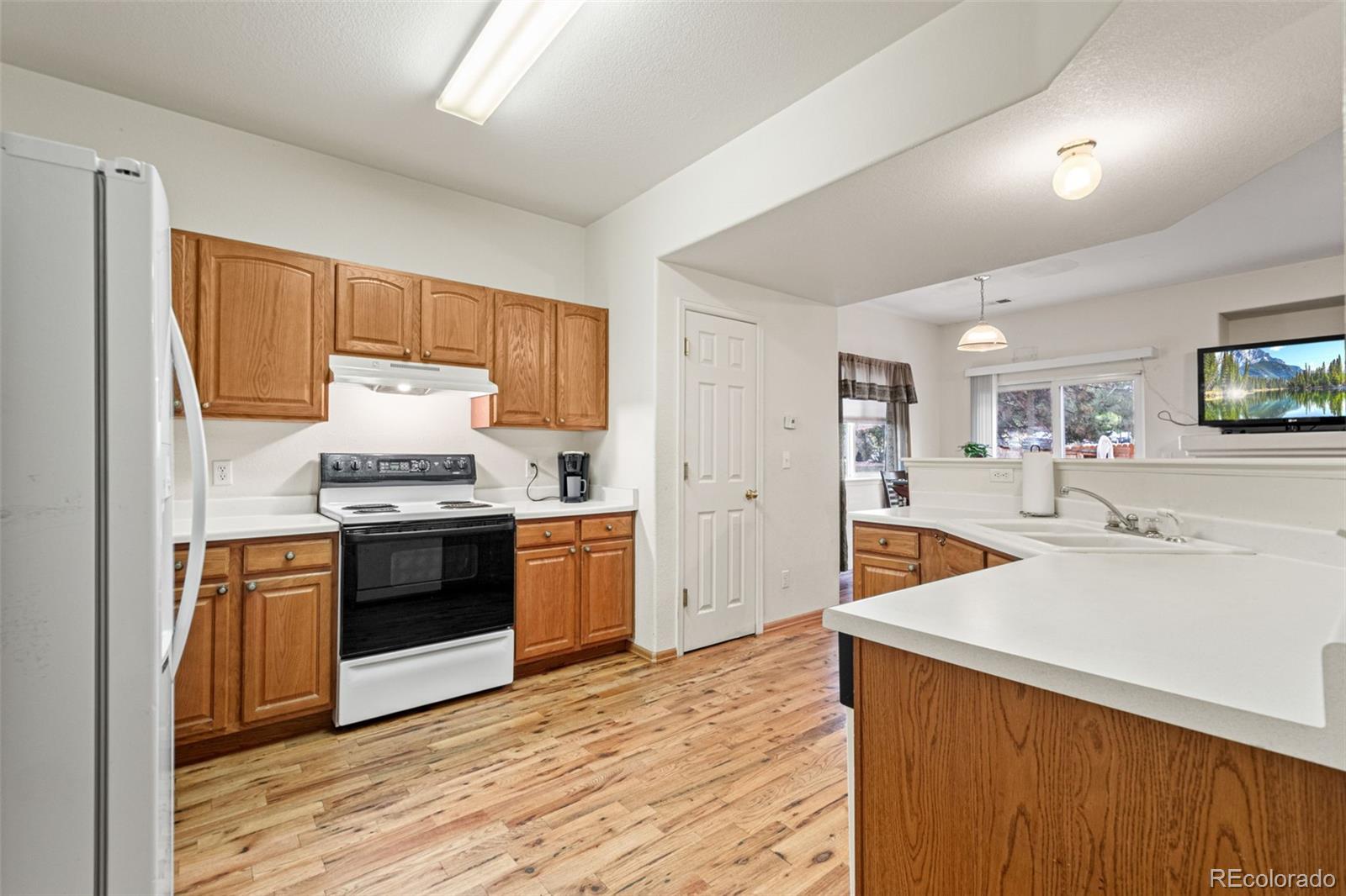 MLS Image #10 for 9008  gale boulevard 2,denver, Colorado