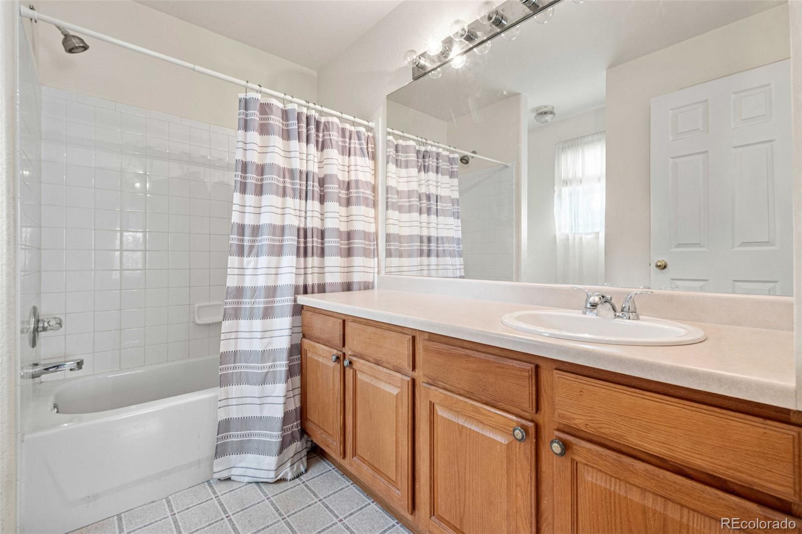 MLS Image #18 for 9008  gale boulevard 2,denver, Colorado